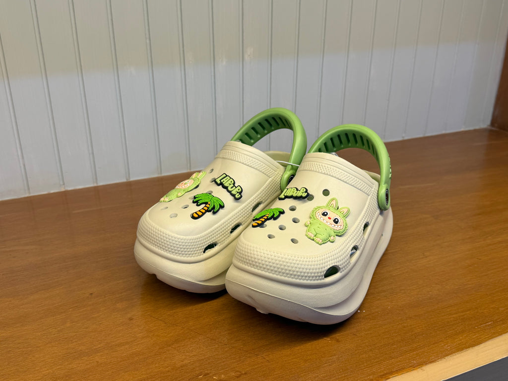 Cute Cartoon Ladies Crocs Sandal Imported-S103