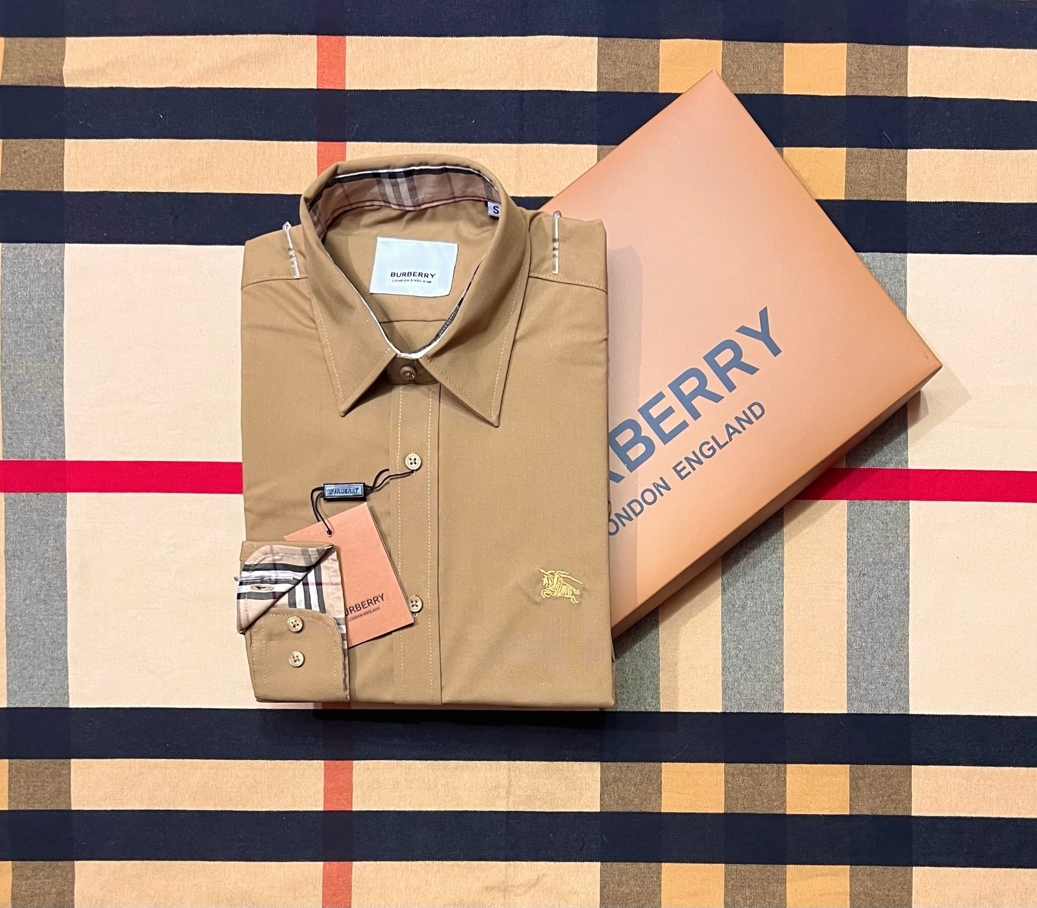 Signature Solid Shirt BRS Biscuit 34