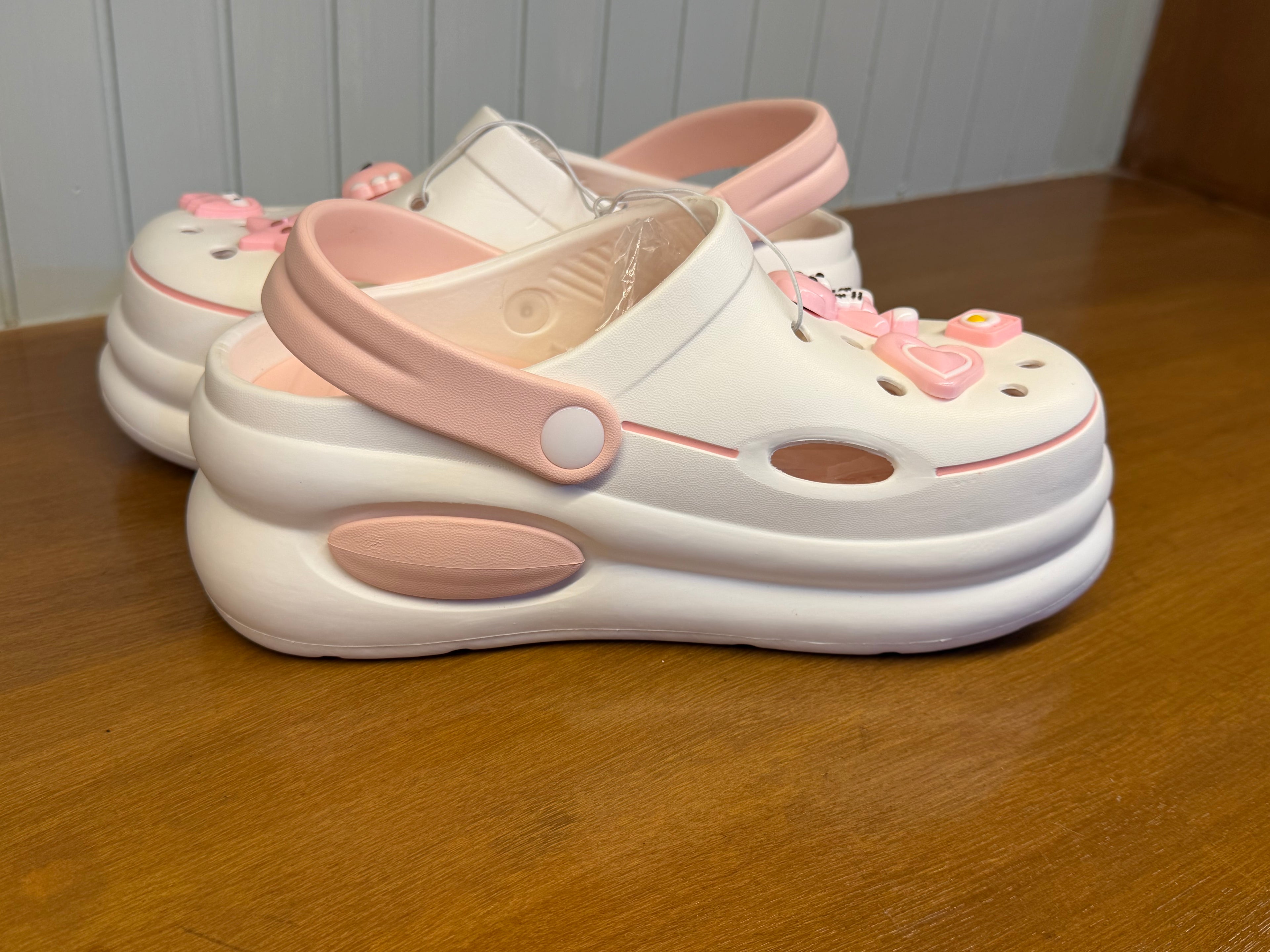 Cute Cartoon Ladies Crocs Sandal Imported-S106