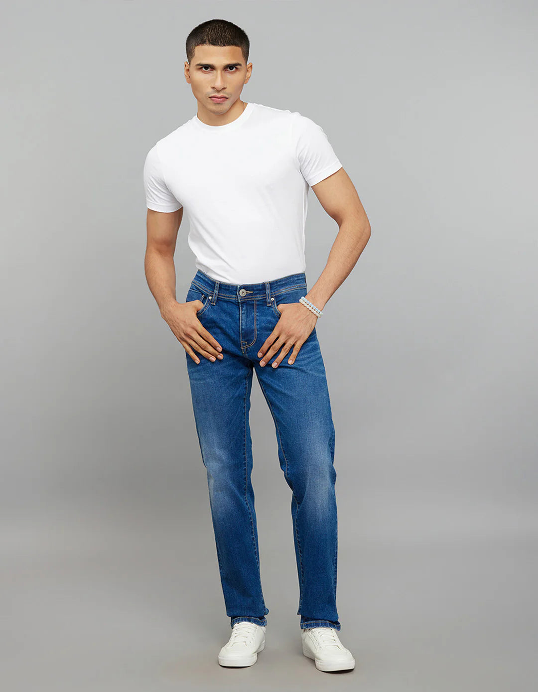 Rookies Mid-Rise Slim Straight Fit Classic Jeans - Medium Blue RJ6233