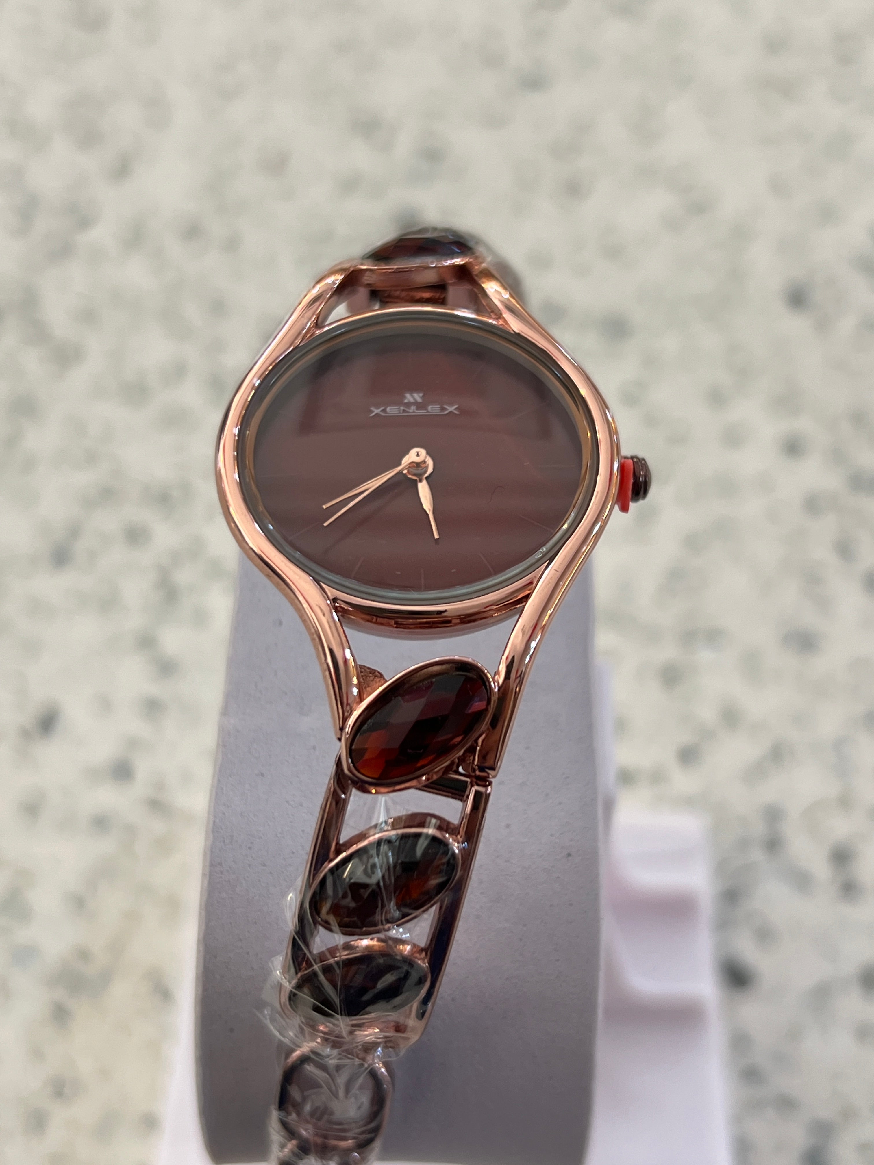 LW50 XENLEX Elegant  Dial Stone Bracelet Ladies Watch