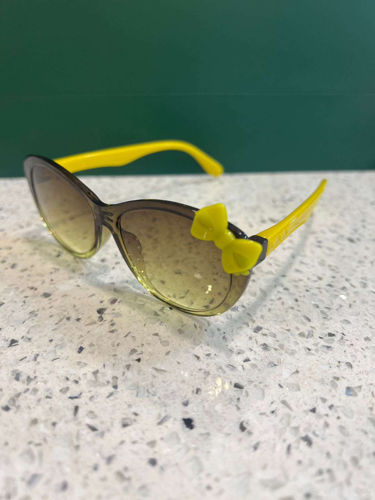 Premium Kids Fashion Sunglasses – SG79