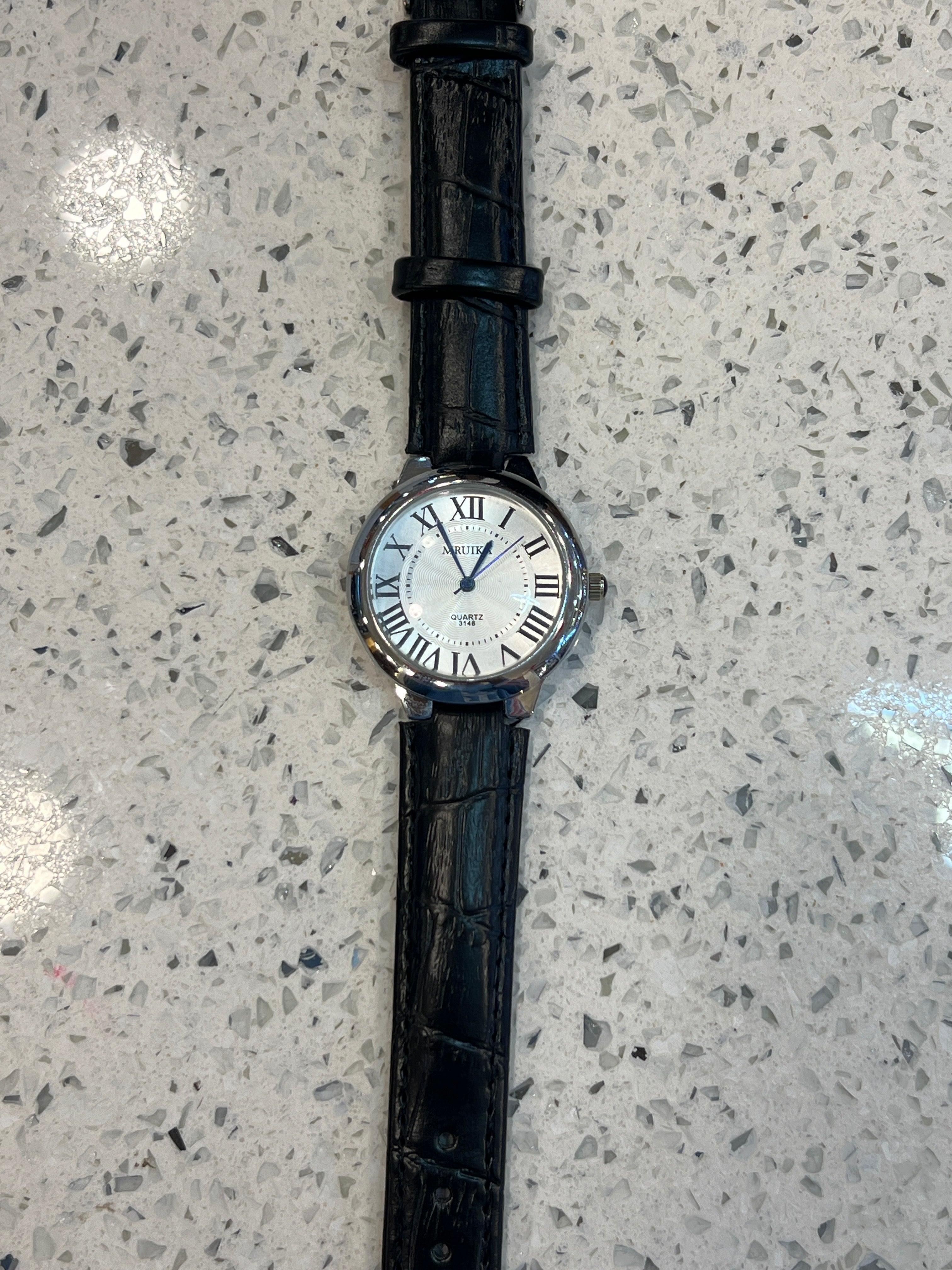 LW 117 MRUIKA Classic Roman Dial Ladies Watch