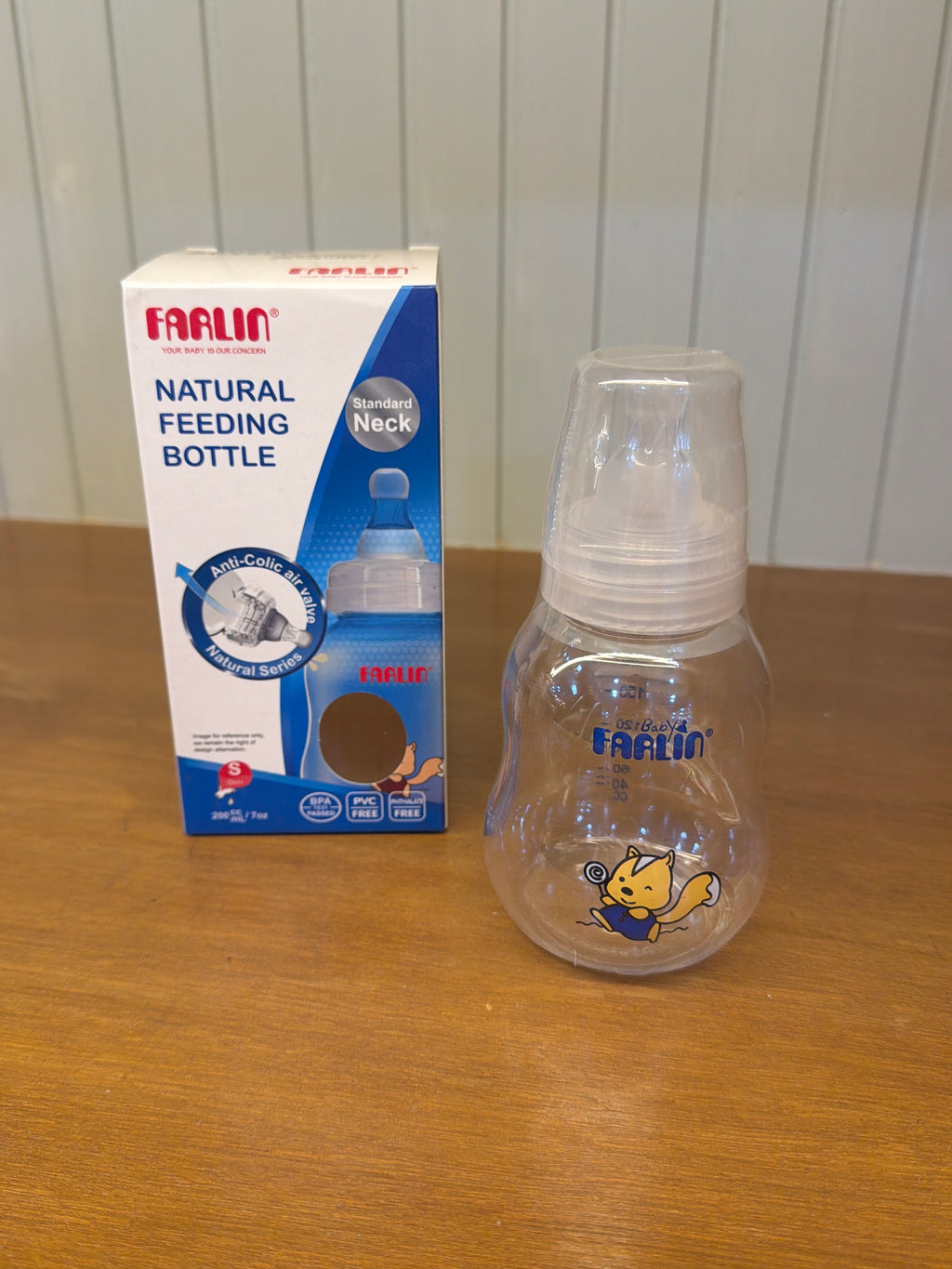 Farlin Natural Feeding Bottle 200ml/7oz-C1009