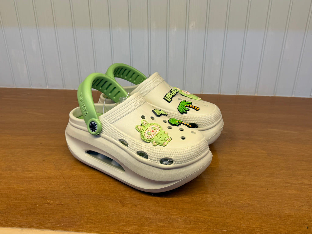 Cute Cartoon Ladies Crocs Sandal Imported-S103