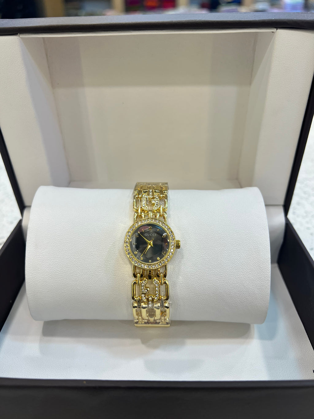 Luxury Gold Crystal Women’s Watch & Bracelet Gift Set BLKH41
