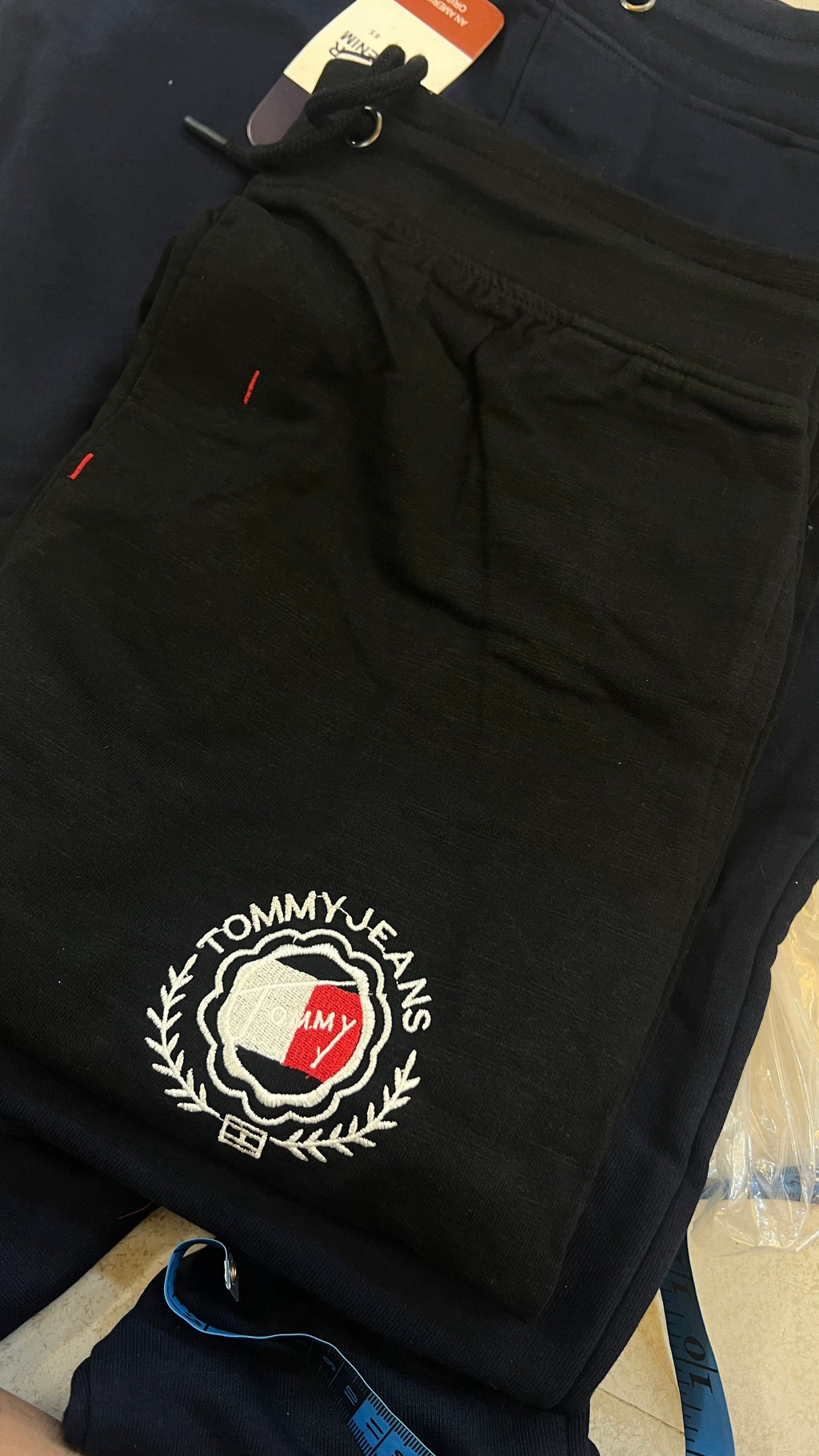 Men's Premium Embroidered Fleece Jogger Pants Black  121