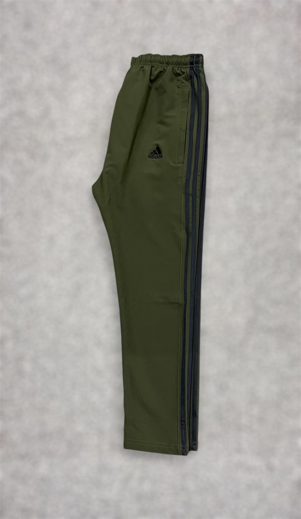 Three Stripe Full Athletic Track Pant olive Black