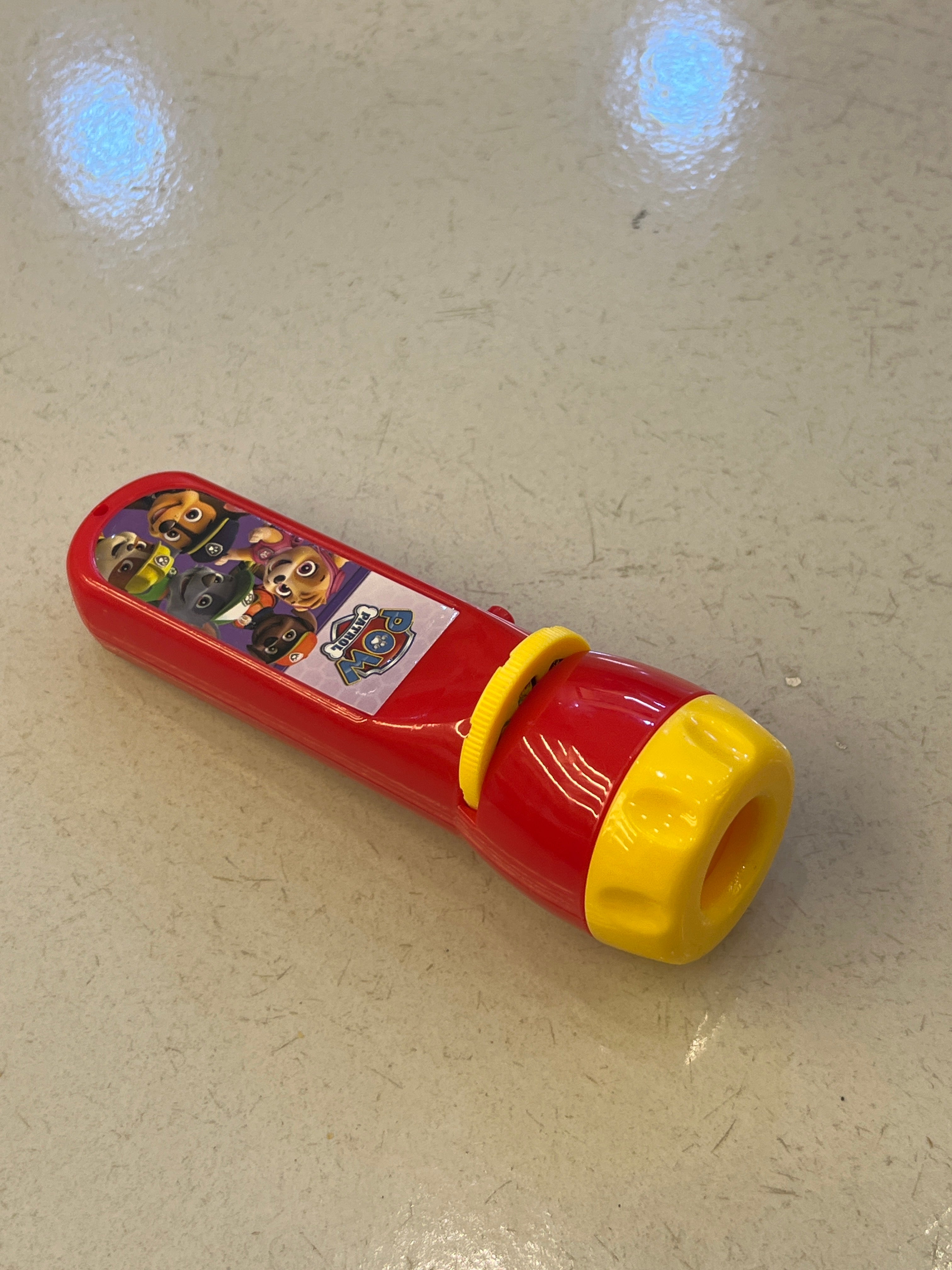 My Little Pony Magical Projector Flashlight –