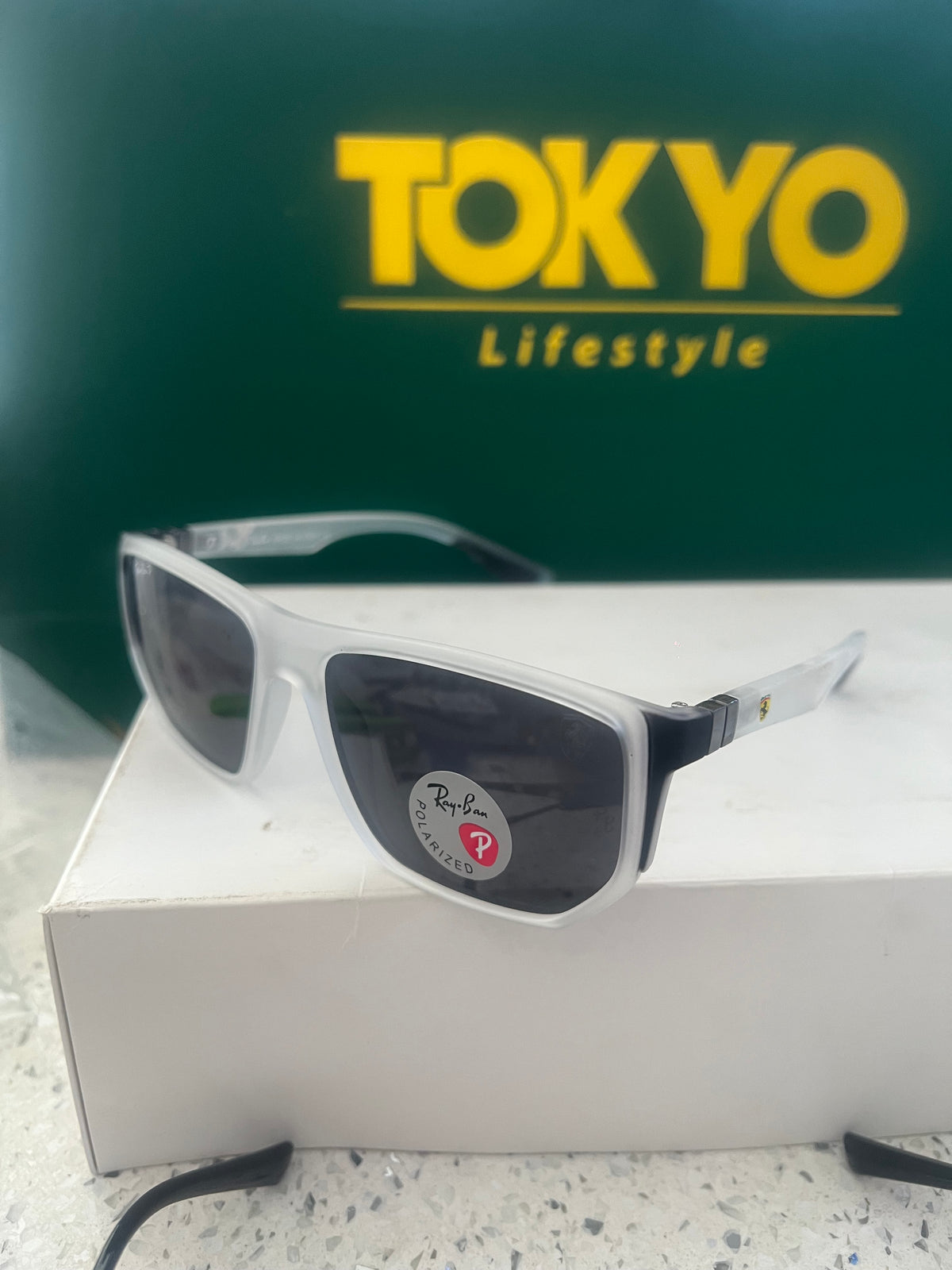 Premium Polarized Rectangle Sunglasses – SG119