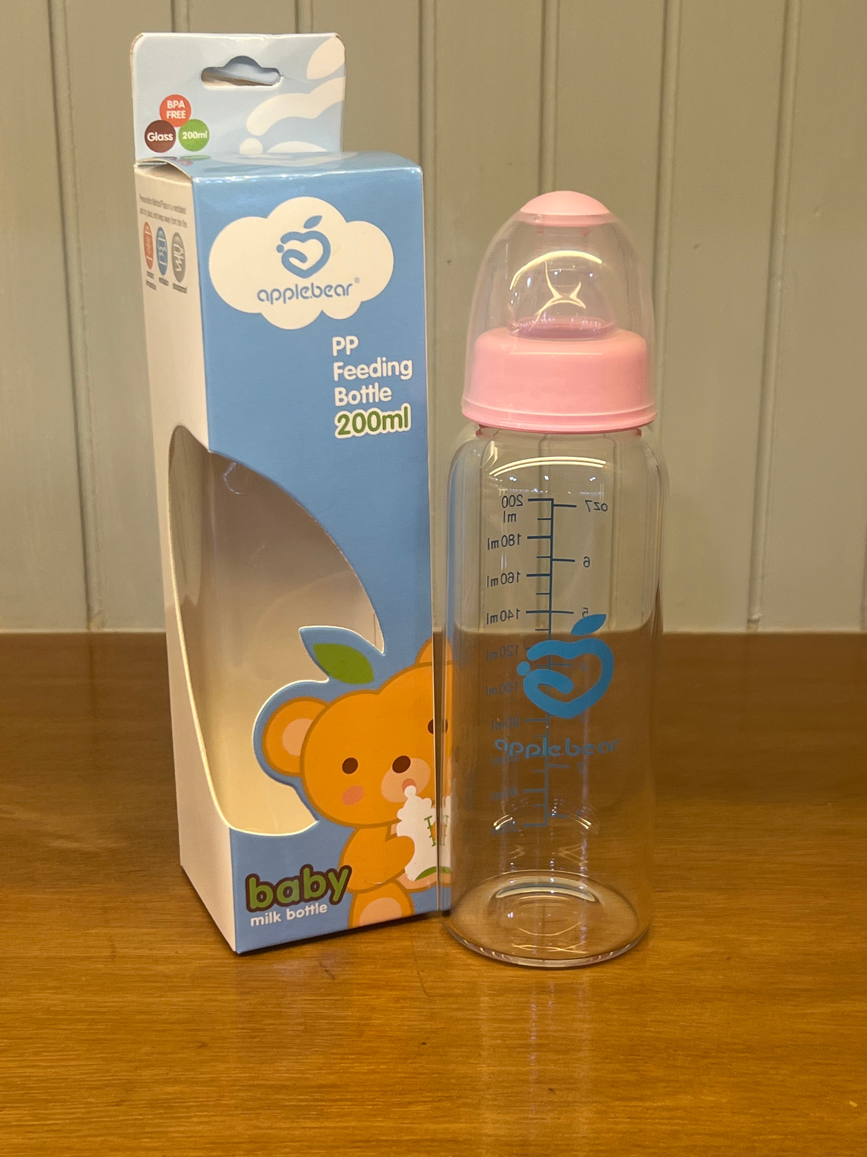 Applebear Feeding Bottle 200ml -C1020