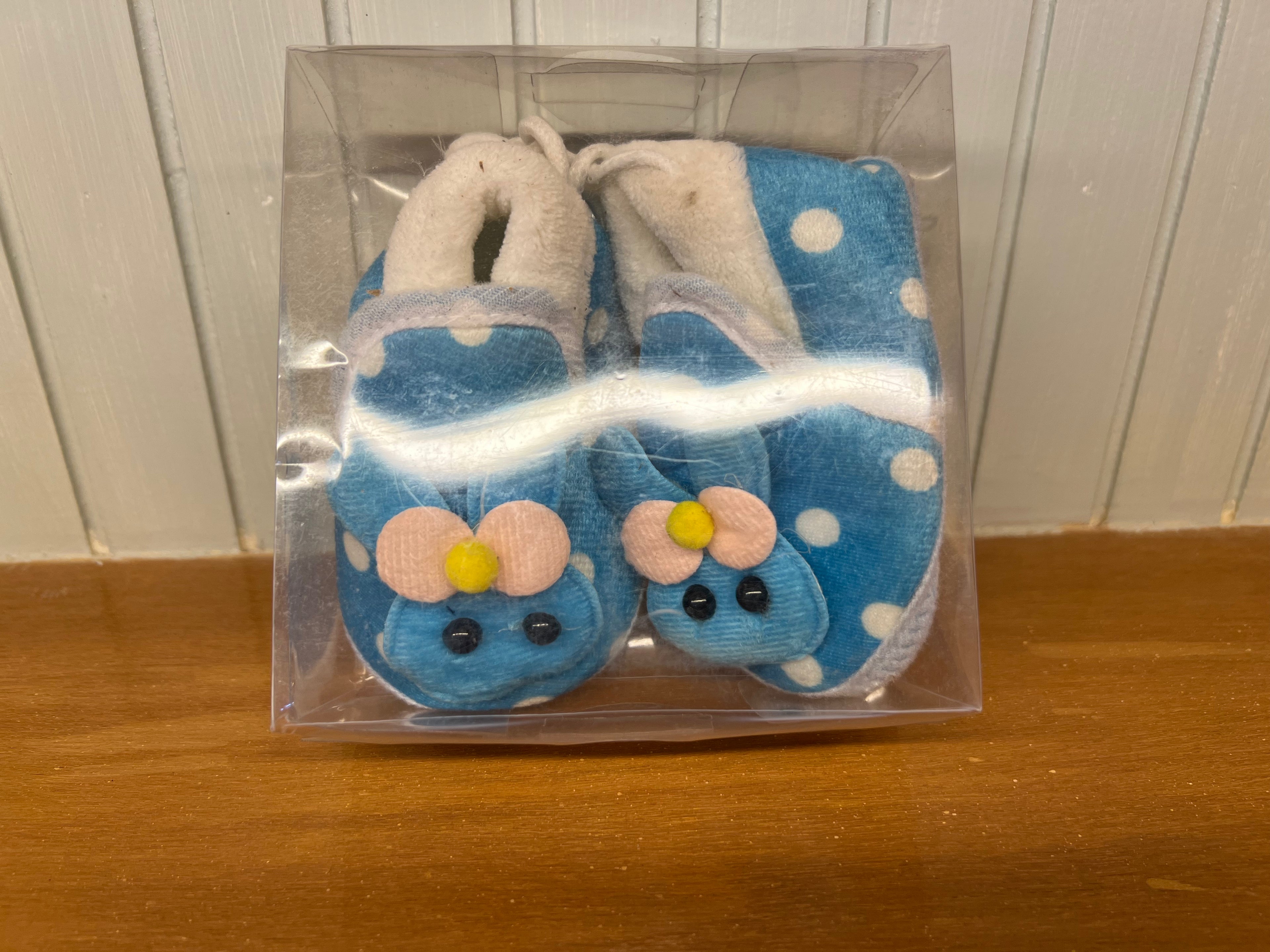 Pink Polka Dot Soft Baby Shoes