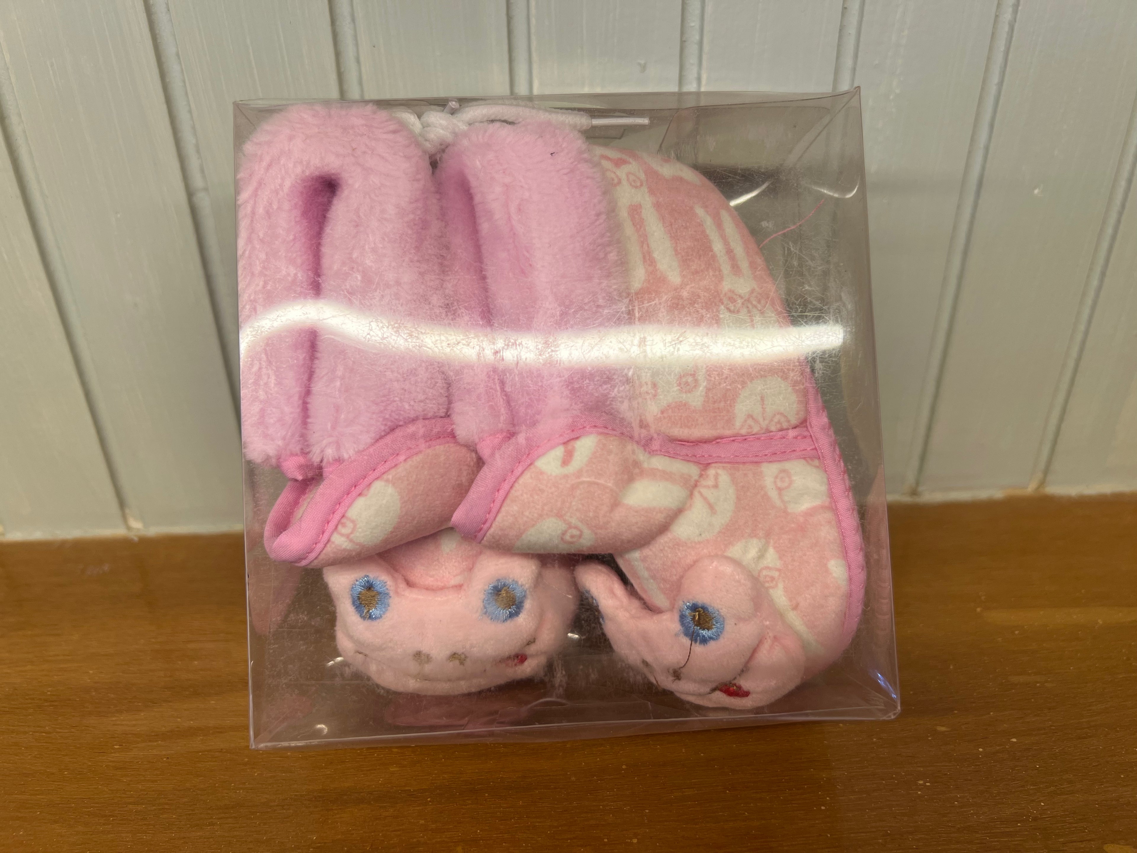 Pink Polka Dot Soft Baby Shoes