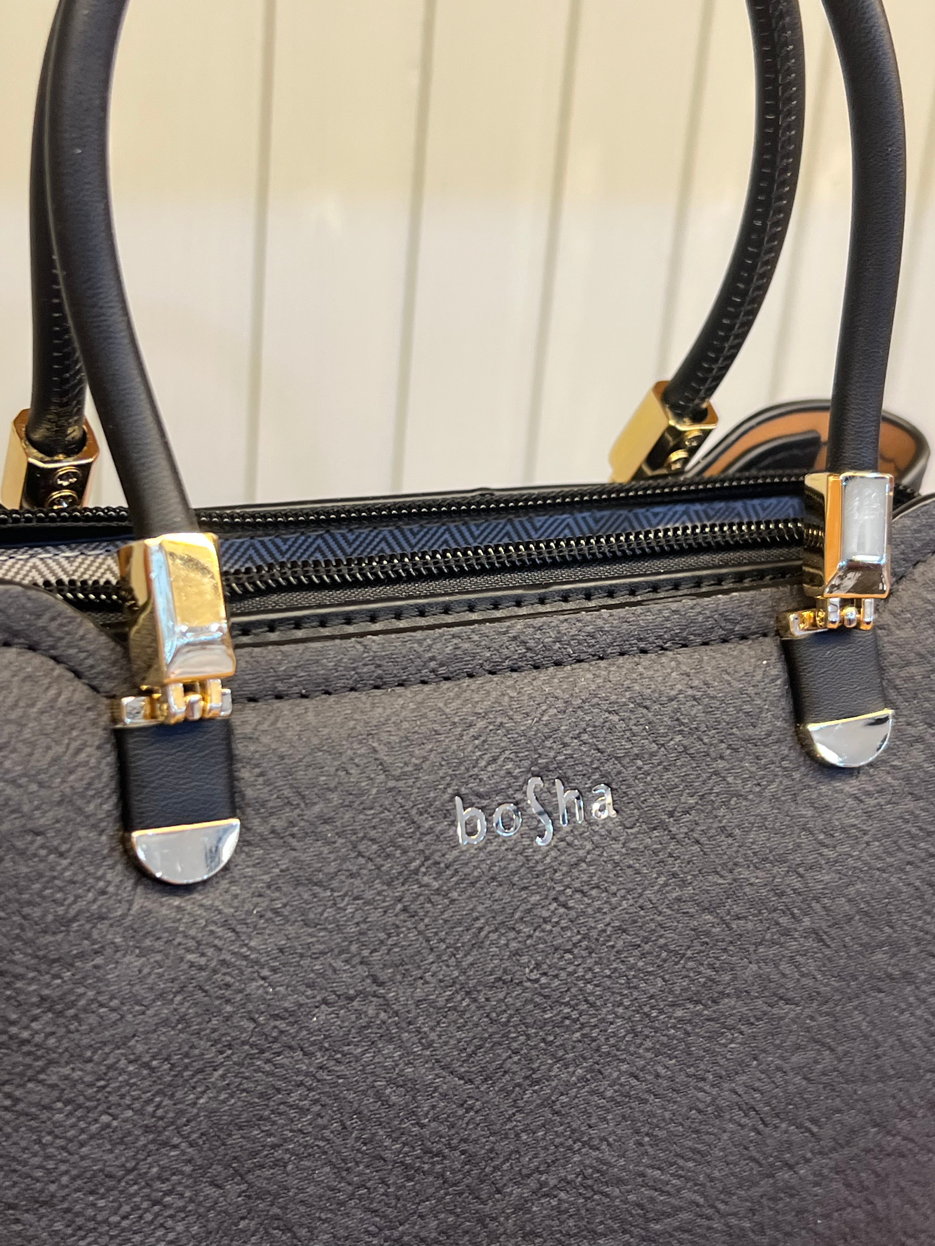 Women’s Structured Handbag with Detachable Shoulder Strap