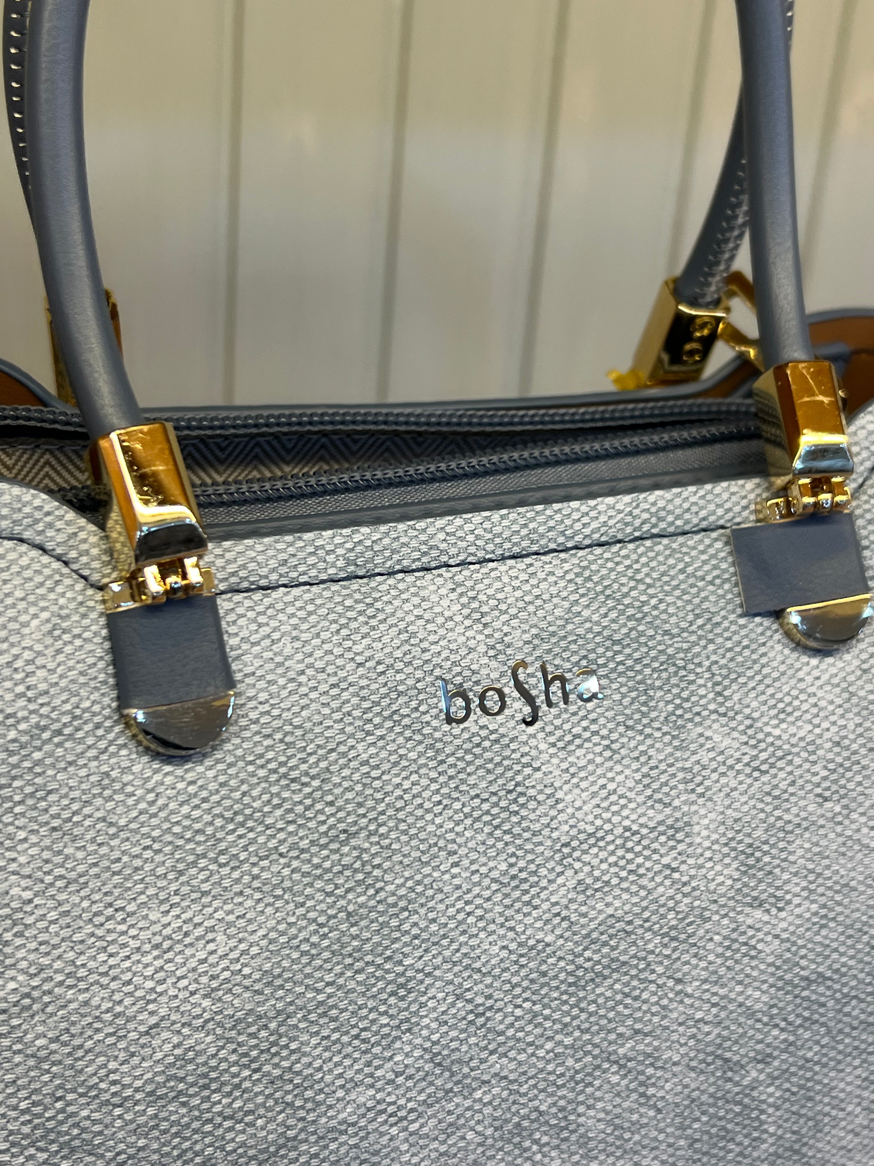 Women’s Structured Handbag with Detachable Shoulder Strap