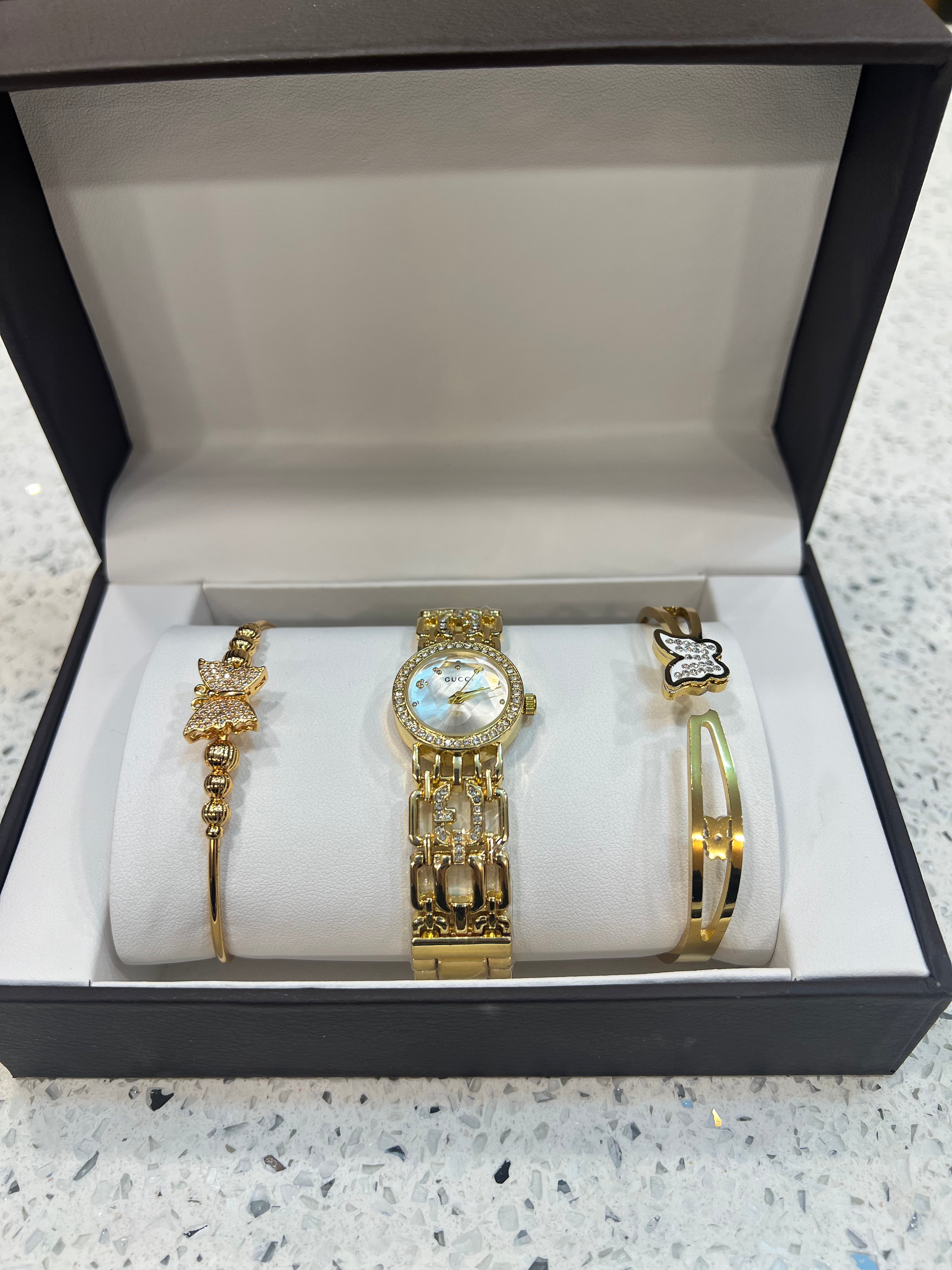 Luxury Gold Crystal Women’s Watch & Bracelet Gift Set BLKH43