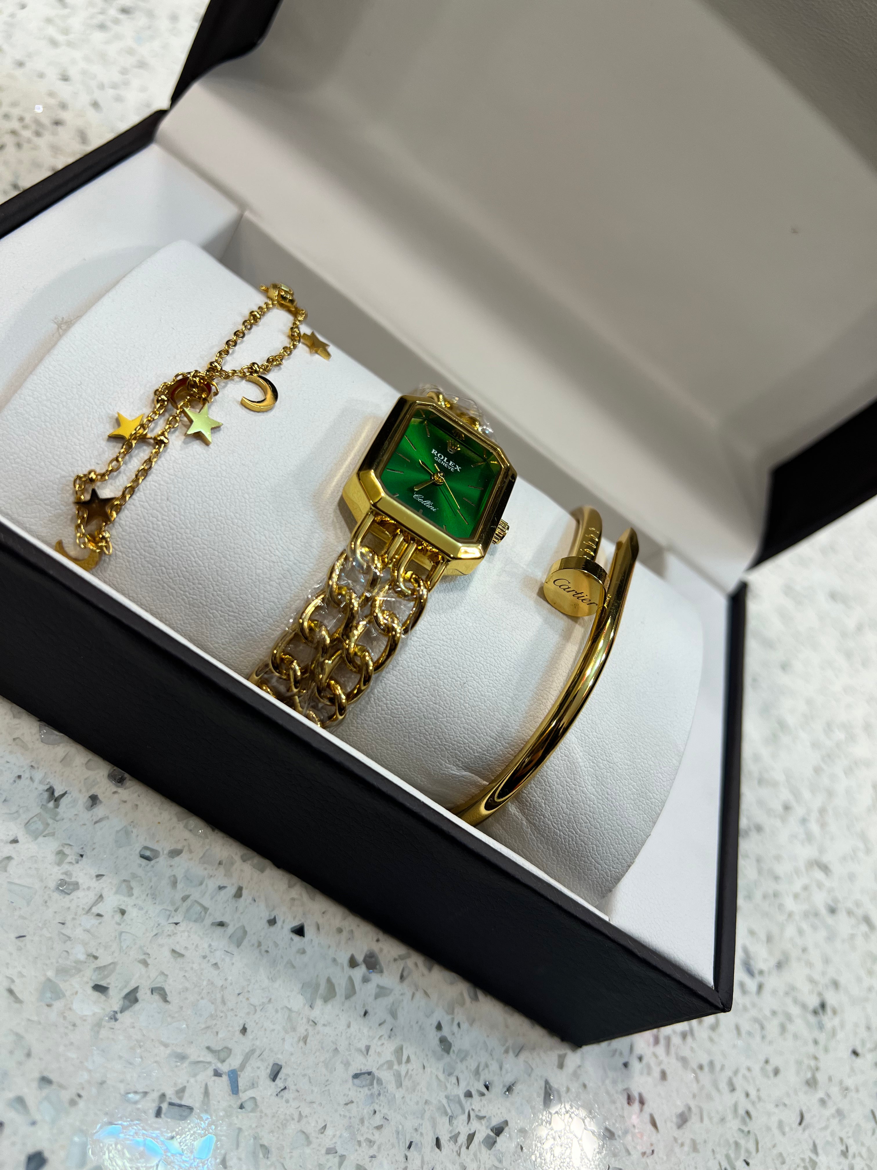 Luxury Gold Crystal Women’s Watch & Bracelet Gift Set BLKH45