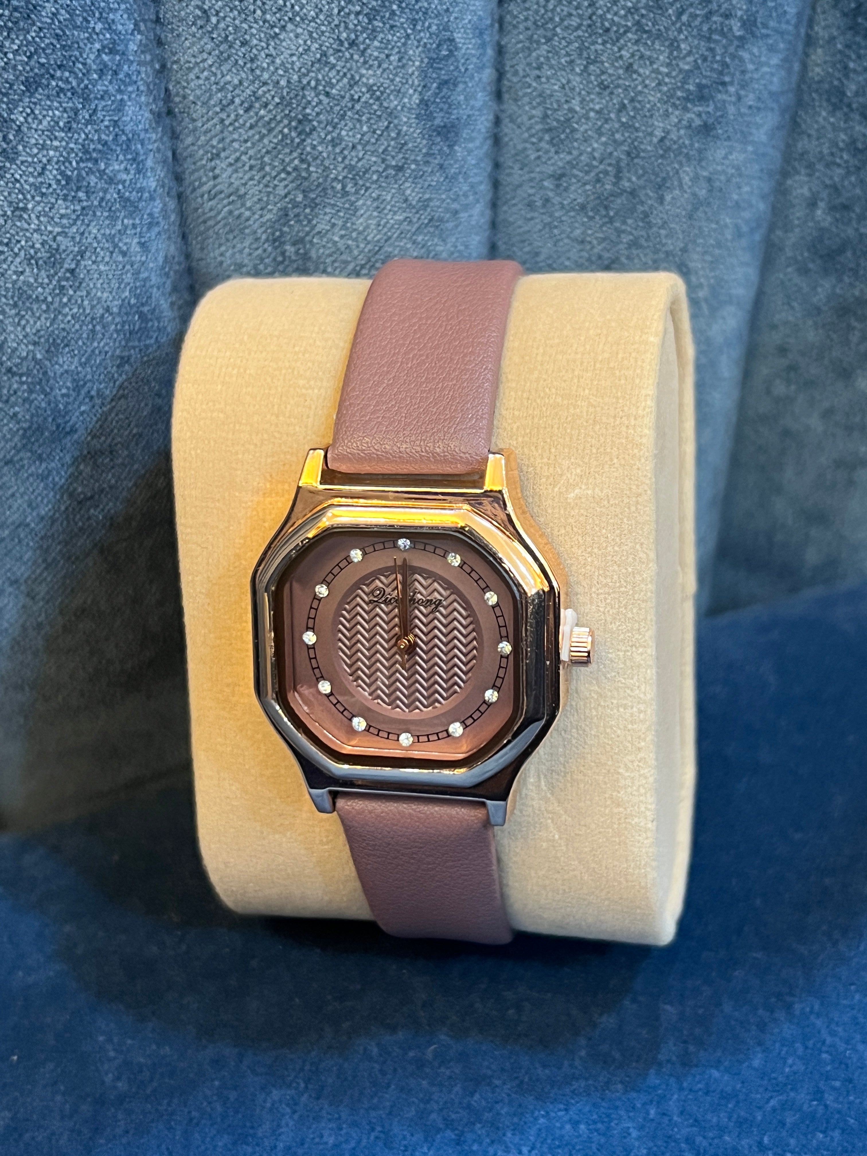 Luxury Women’s Watch LWW 918 ROSE