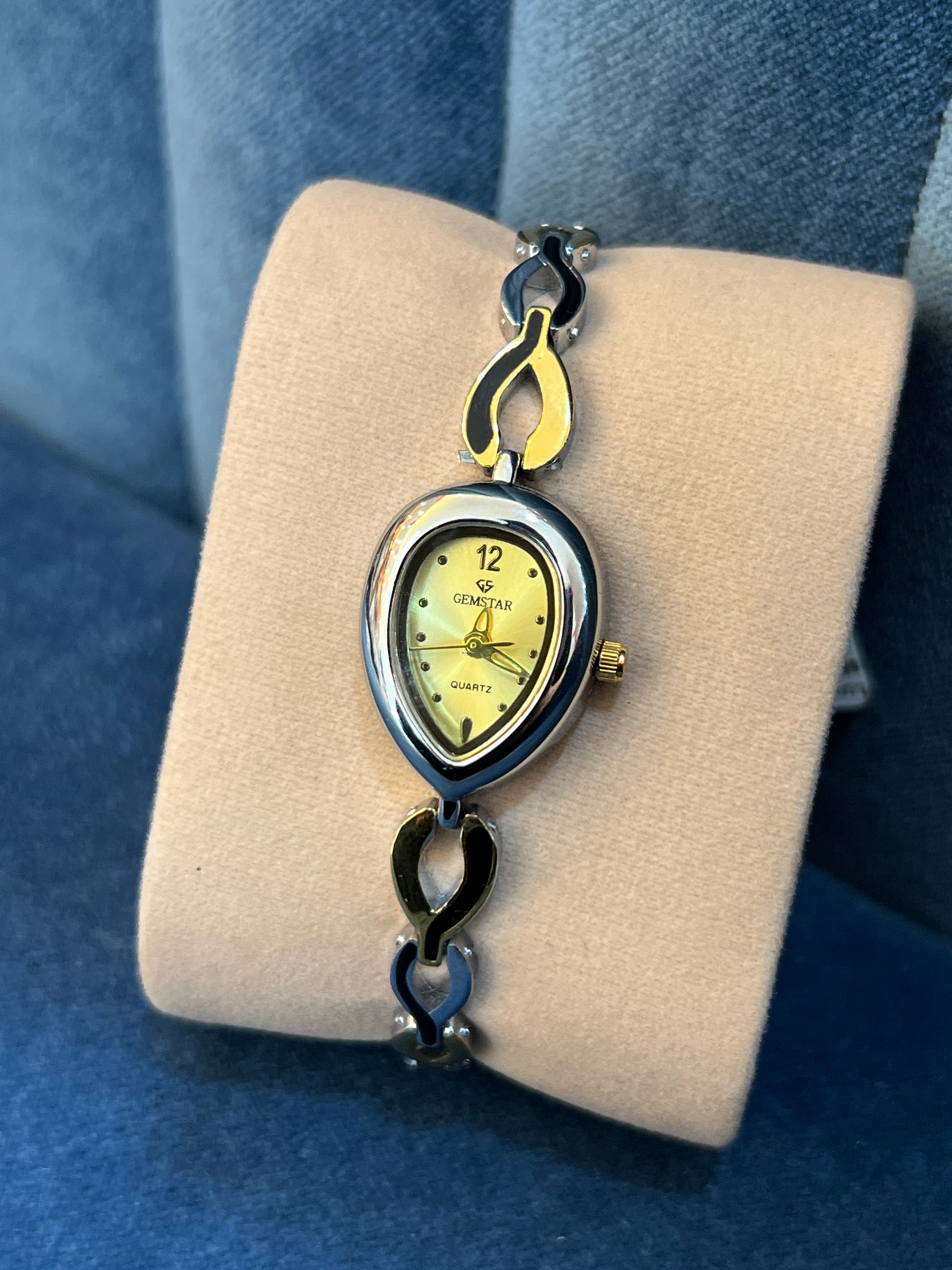 Luxury Women’s Watch KKH924 silver