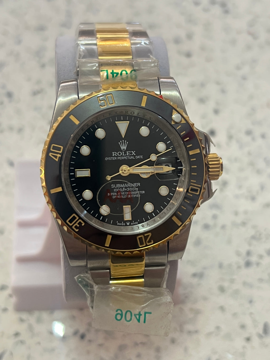 RG18 Rolex Submariner Oyster Perpetual Date Two-Tone Gold & Steel Watch
