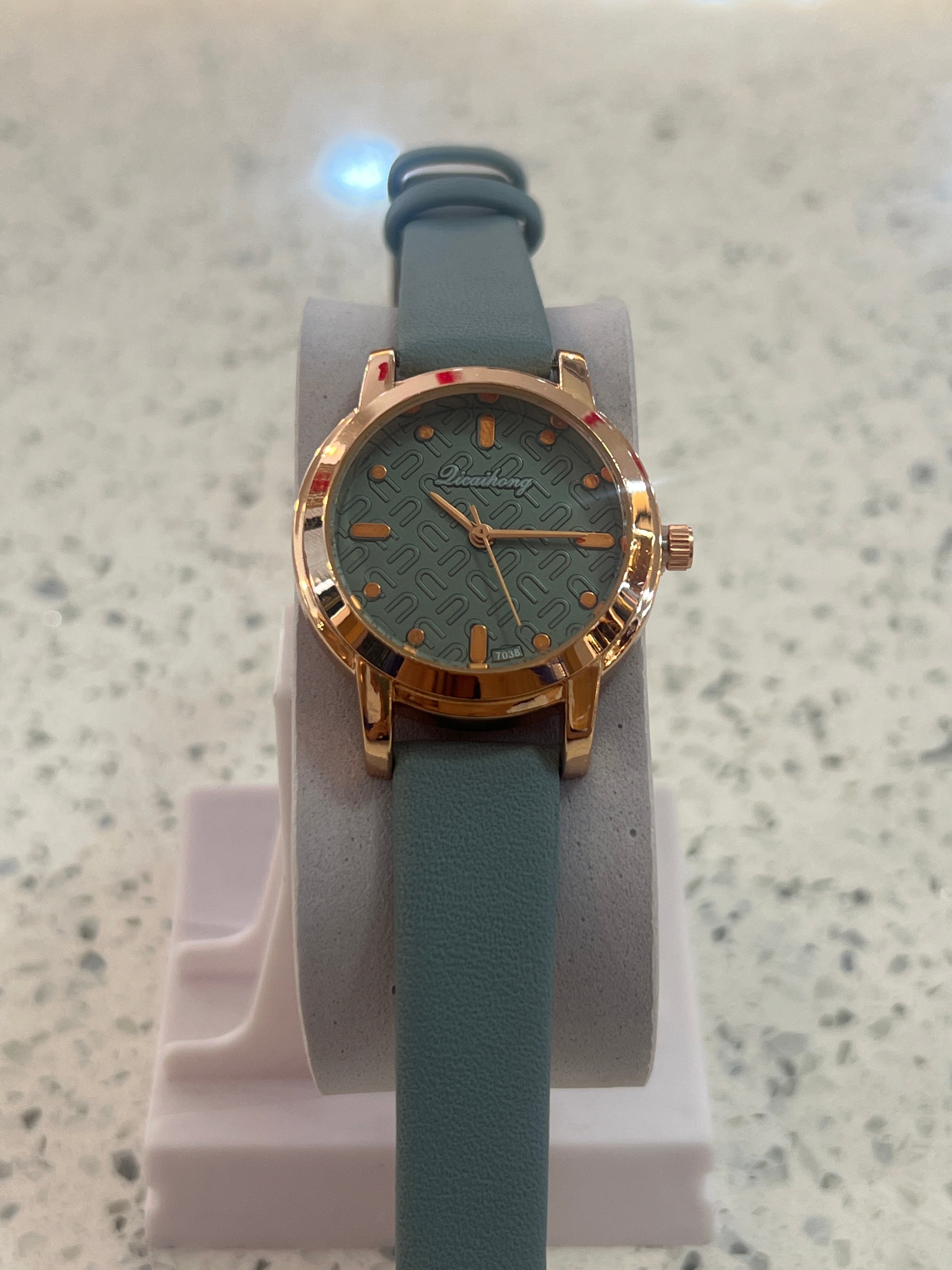 LW65 Ladies Leather Strap Watch