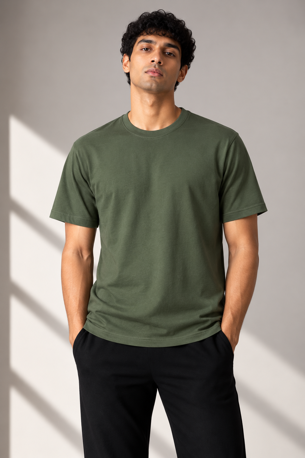 Men’s Premium Solid Crew Neck T-Shirt – Olive Green TS02