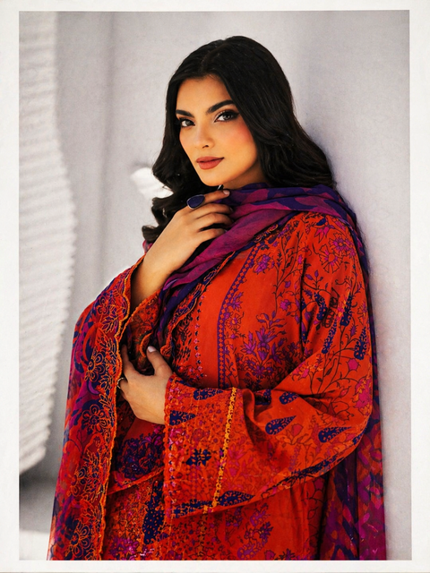 Luxury Digital Printed Lawn Three Piece Set -C192