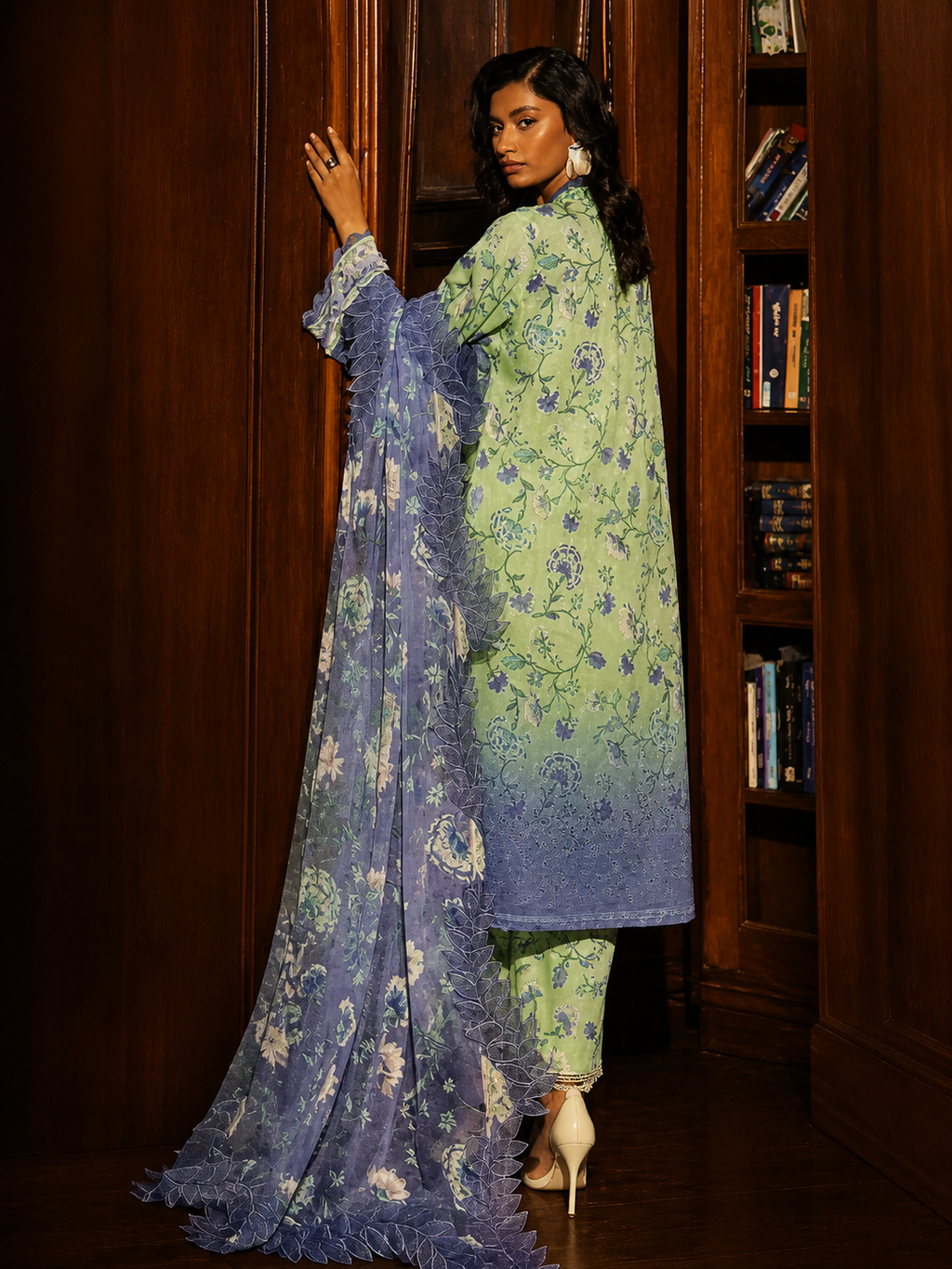 Luxury Digital Printed Lawn Three Piece Set -C268