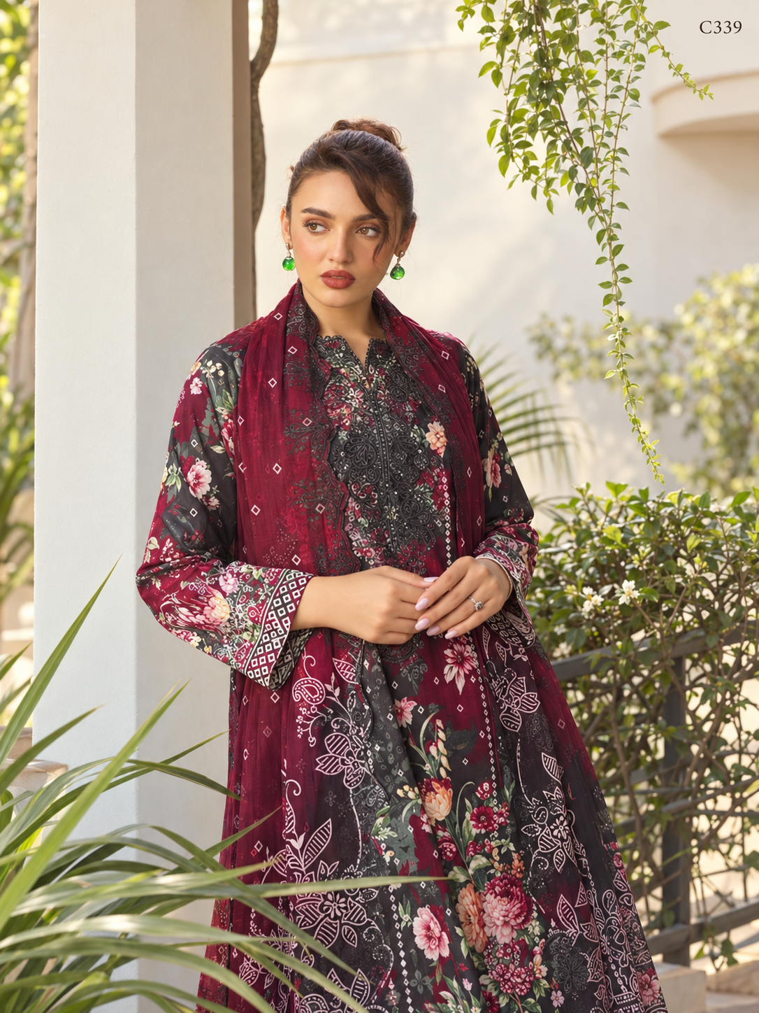 Premium Women's Burgundy & Black Floral Printed Three Piece Set – C339