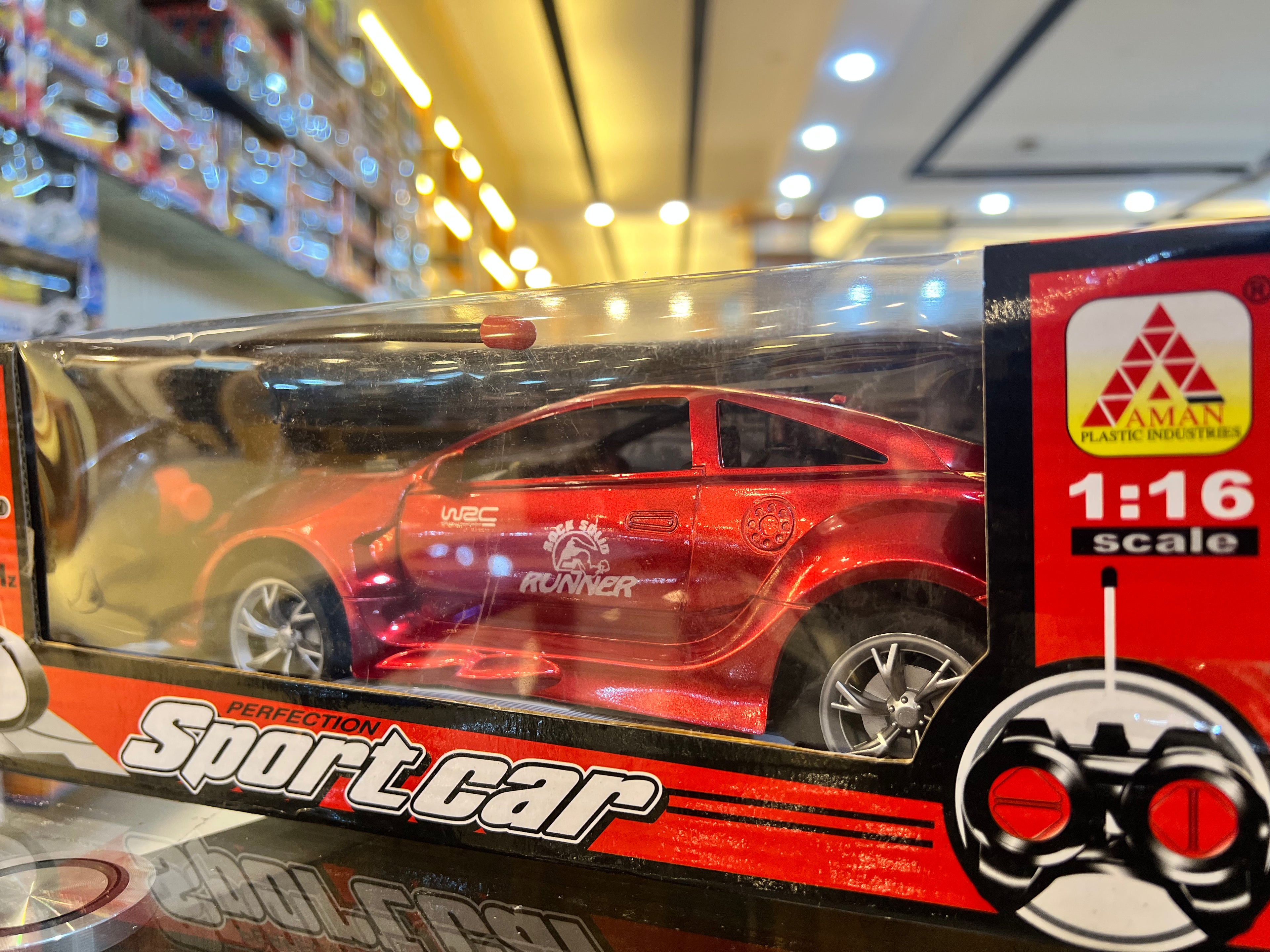 Perfection Sport Car RC Toy – 1:16 Scale Remote Control Racing Car