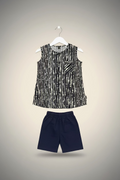 Boy's Girls Abstract Stripe Casual Nima Set & Solid Shorts Set