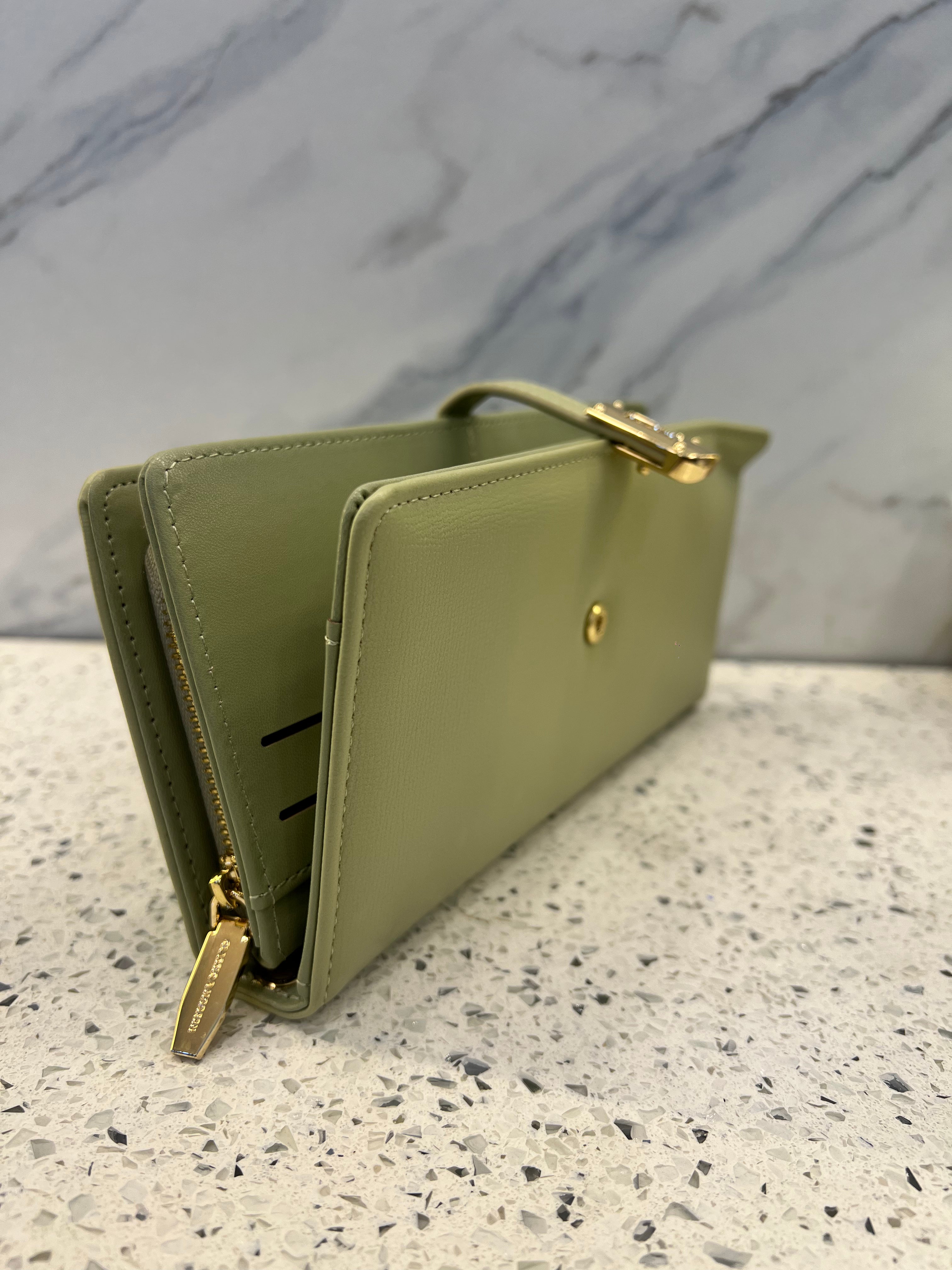 Signature Flap Wallet-LB08