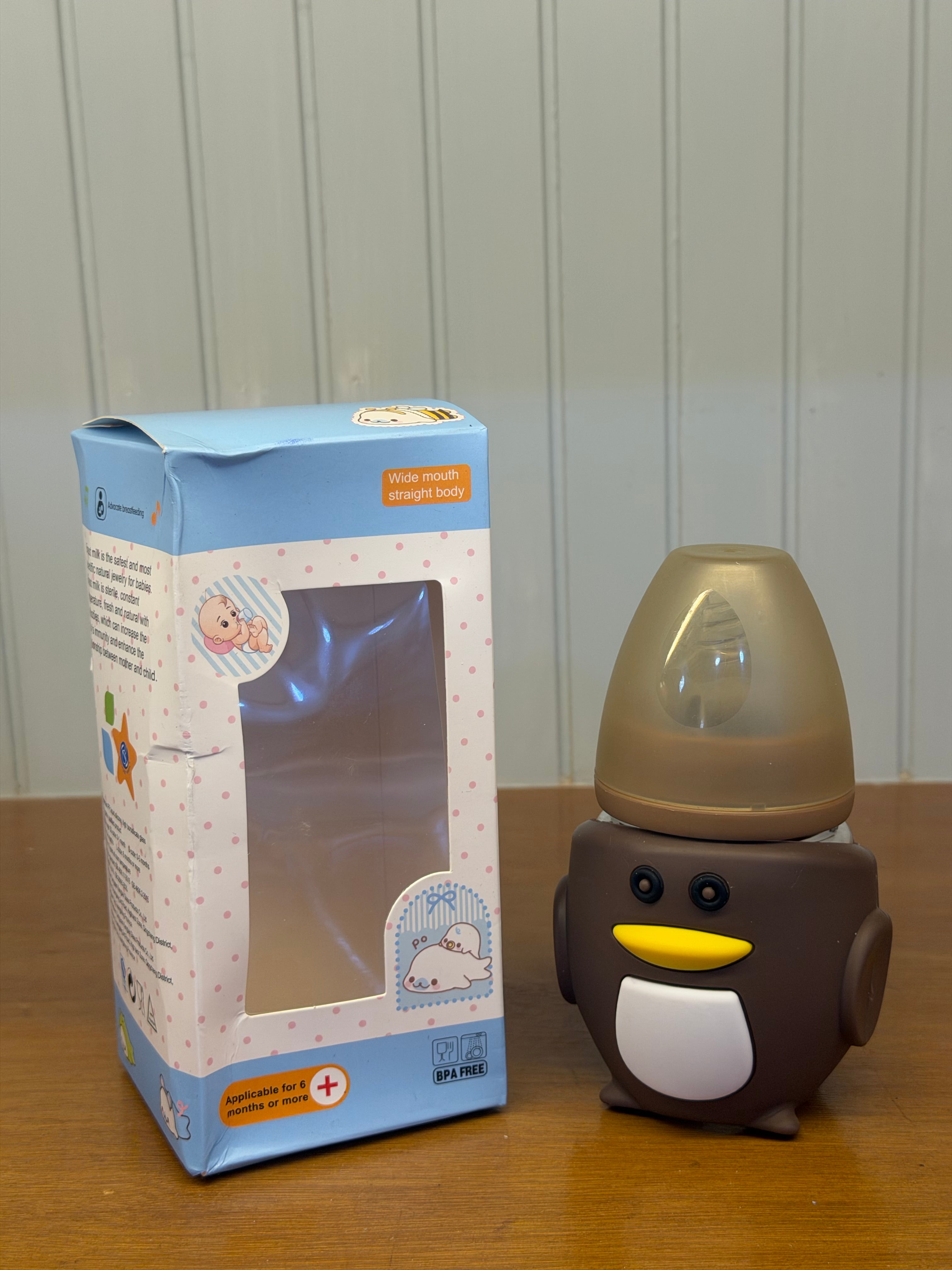 Cute Penguin Shape Feeding Bottle (6+month) - C1024
