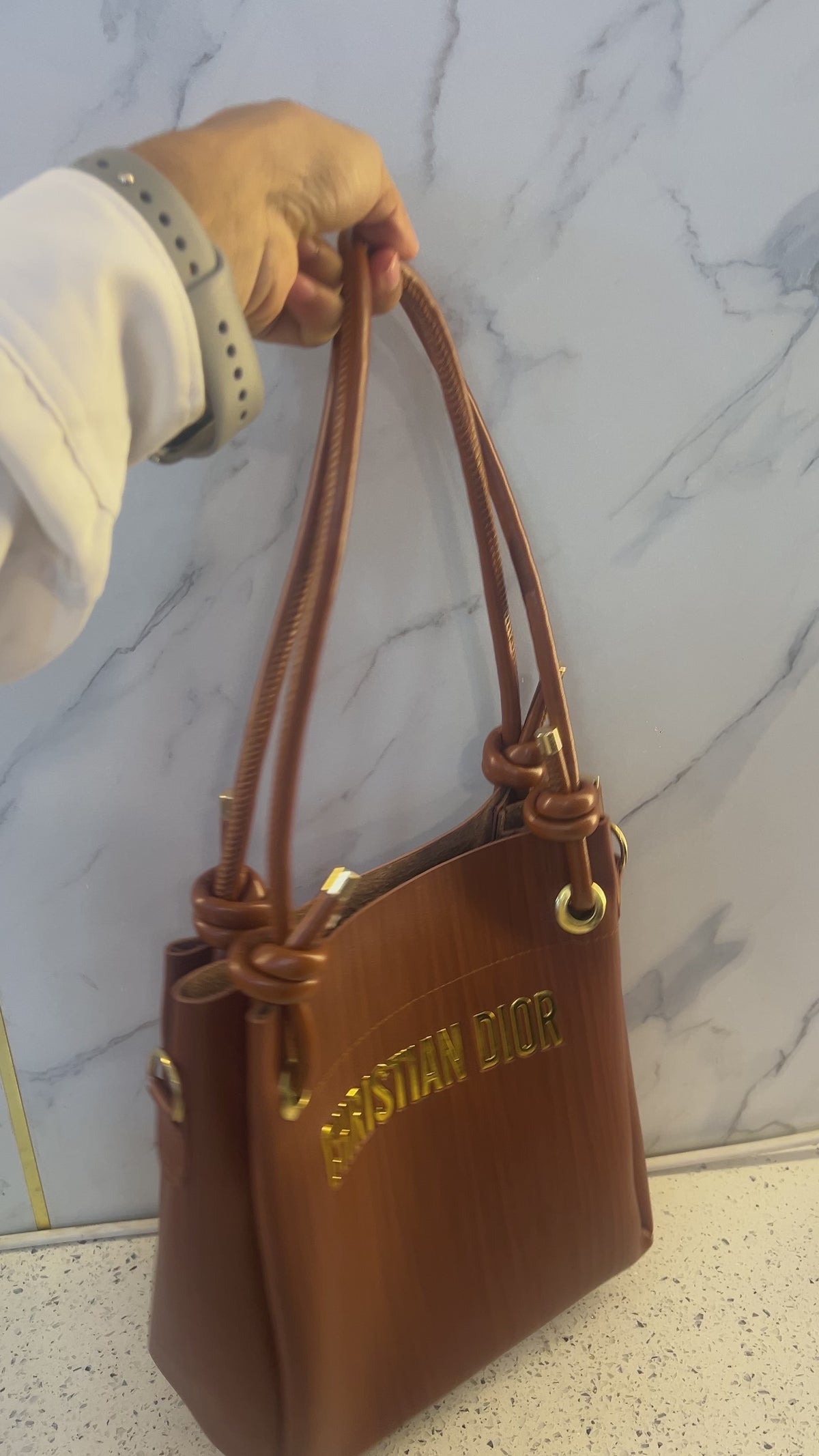 Premium Structured Shoulder Handbag – LB34
