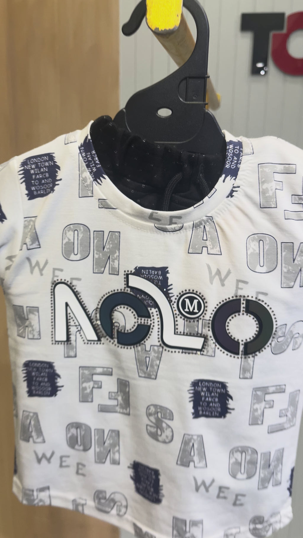 Boys Printed T-Shirt & Jogger Pant Set 104/105/106ok🆗