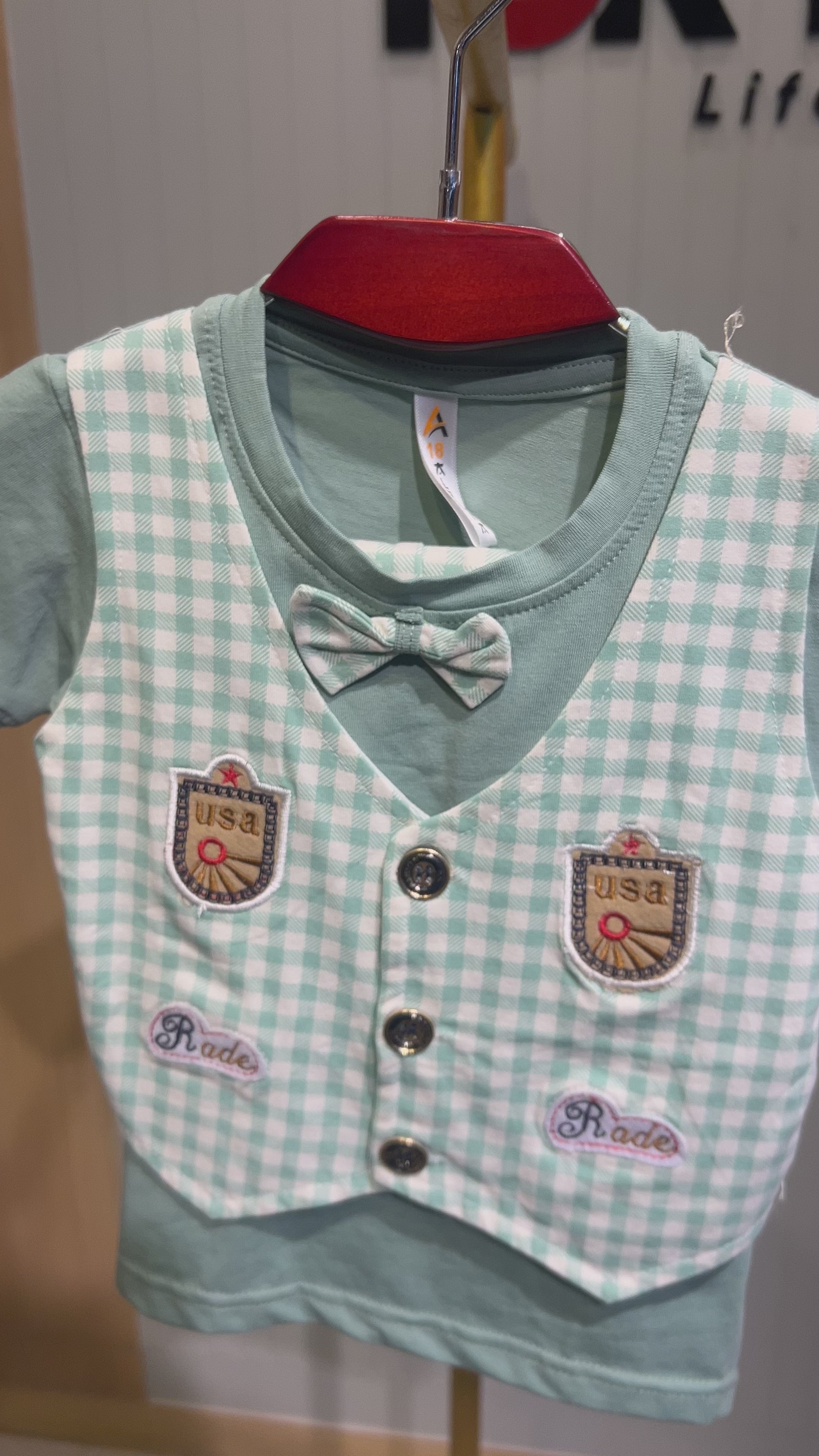 Baby Boys Smart Vest Style T-Shirt & Check Shorts Set 294