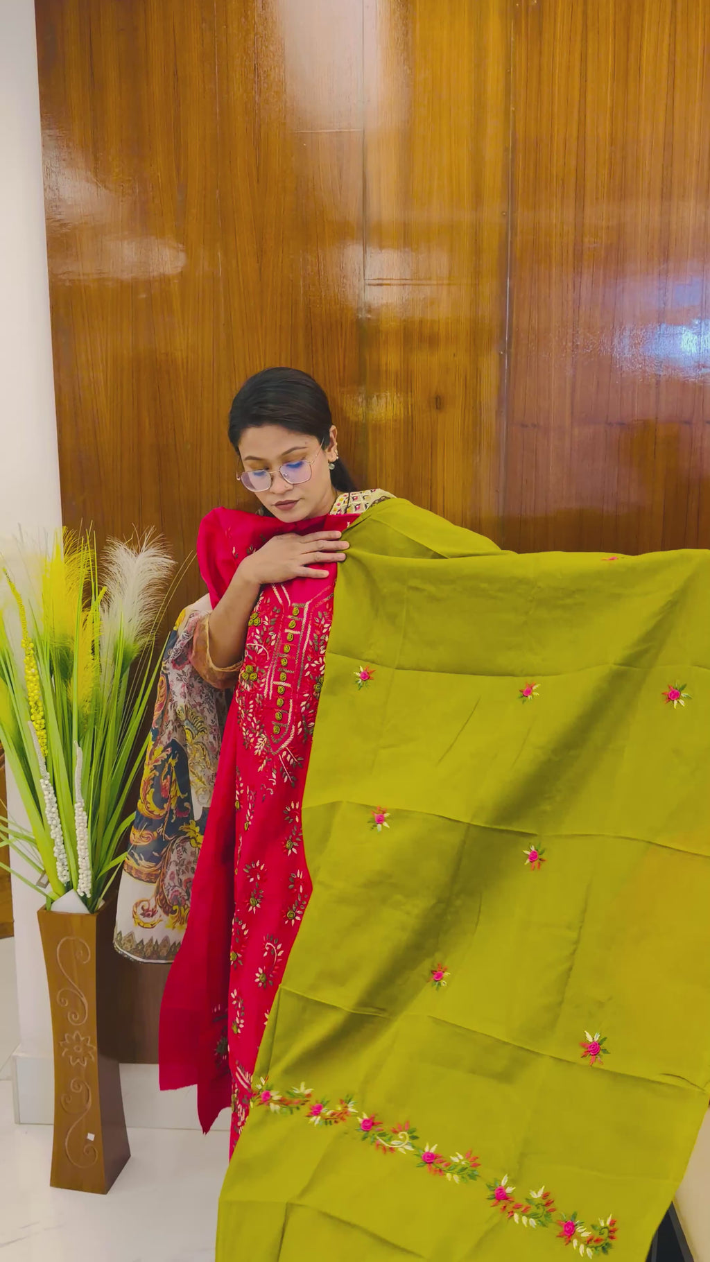 Handcrafted Embroidered Three Piece Set HT07