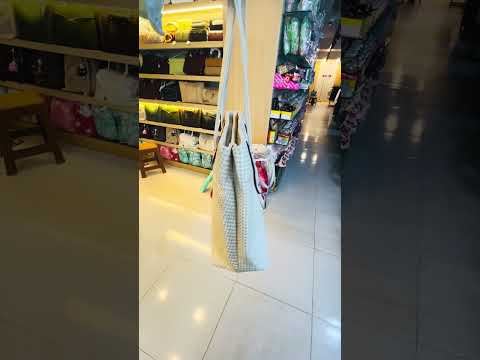 Signature Woven Tote-LB20