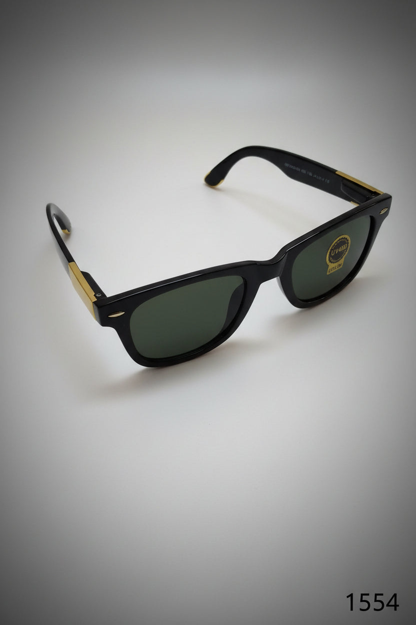 Classic Black Wayfarer UV Protection Sunglasses 1554