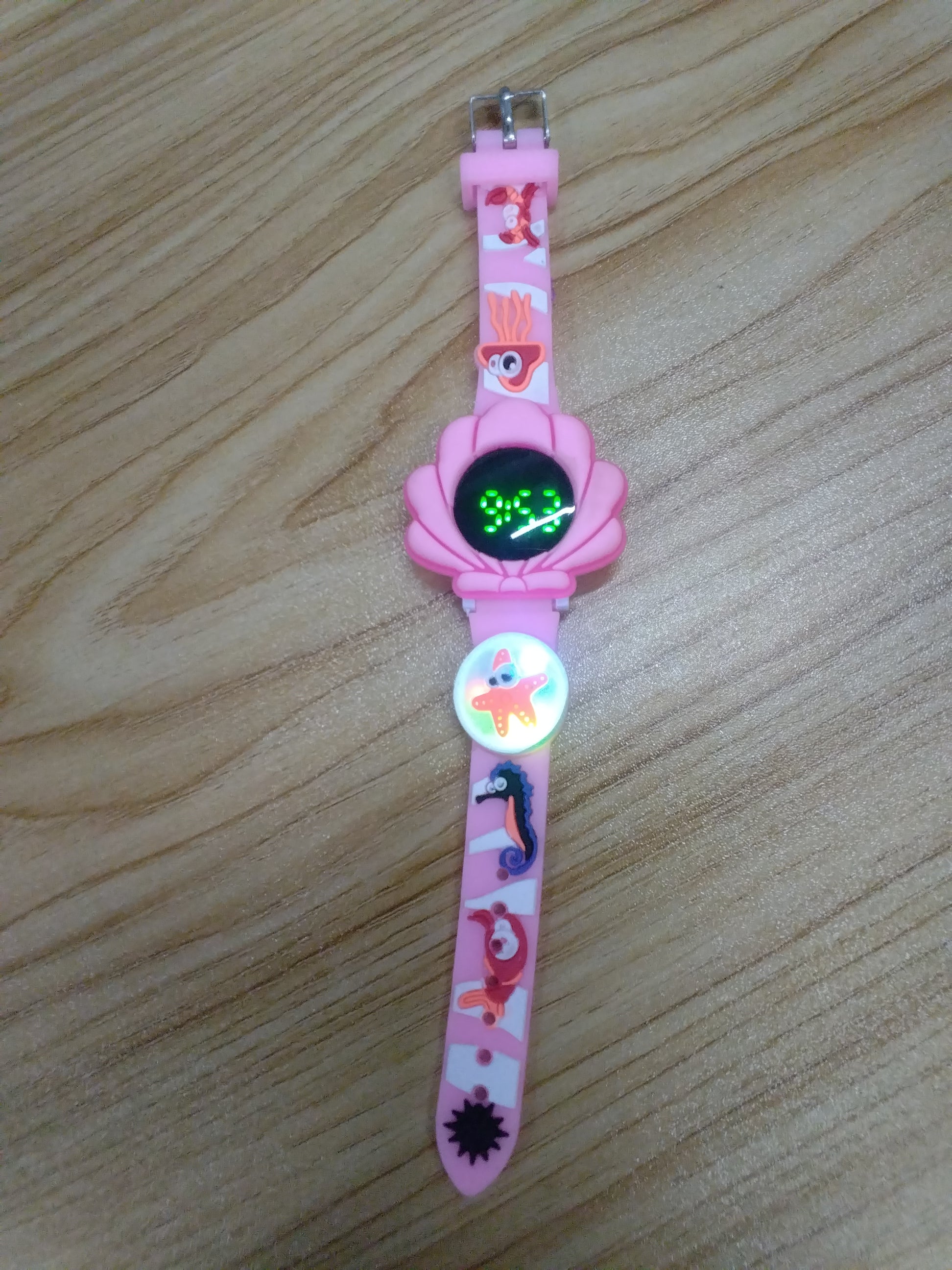KW17 Kids Cartoon Silicone Strap Watch