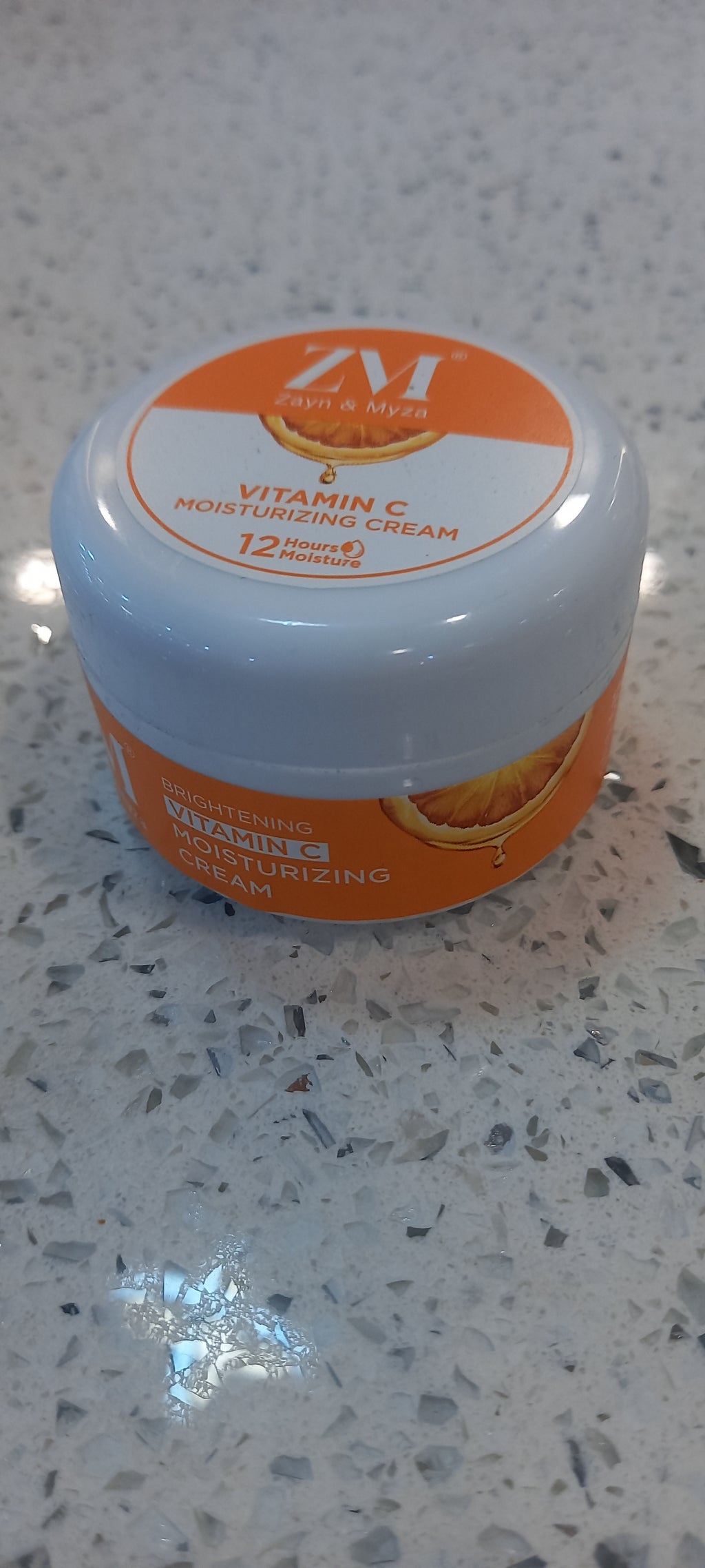Zayn & Myza 3X Vitamin E + Vitamin C Brightening Moisturizing Cream – 12 Hours Hydration