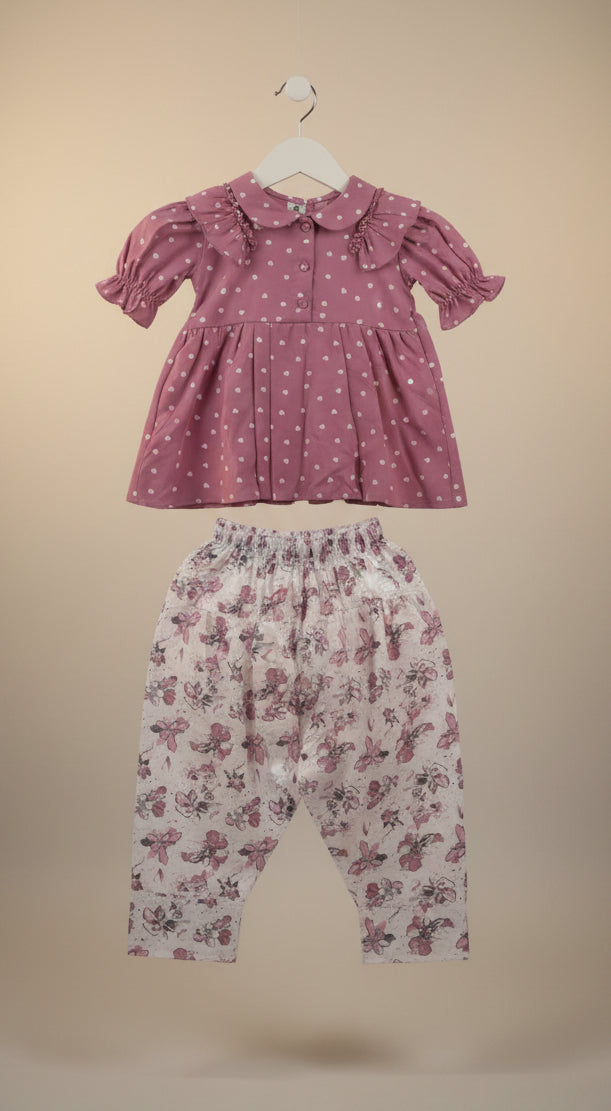 Baby Girls Heart Print Top & Floral Bottom 2-Piece Set..151.