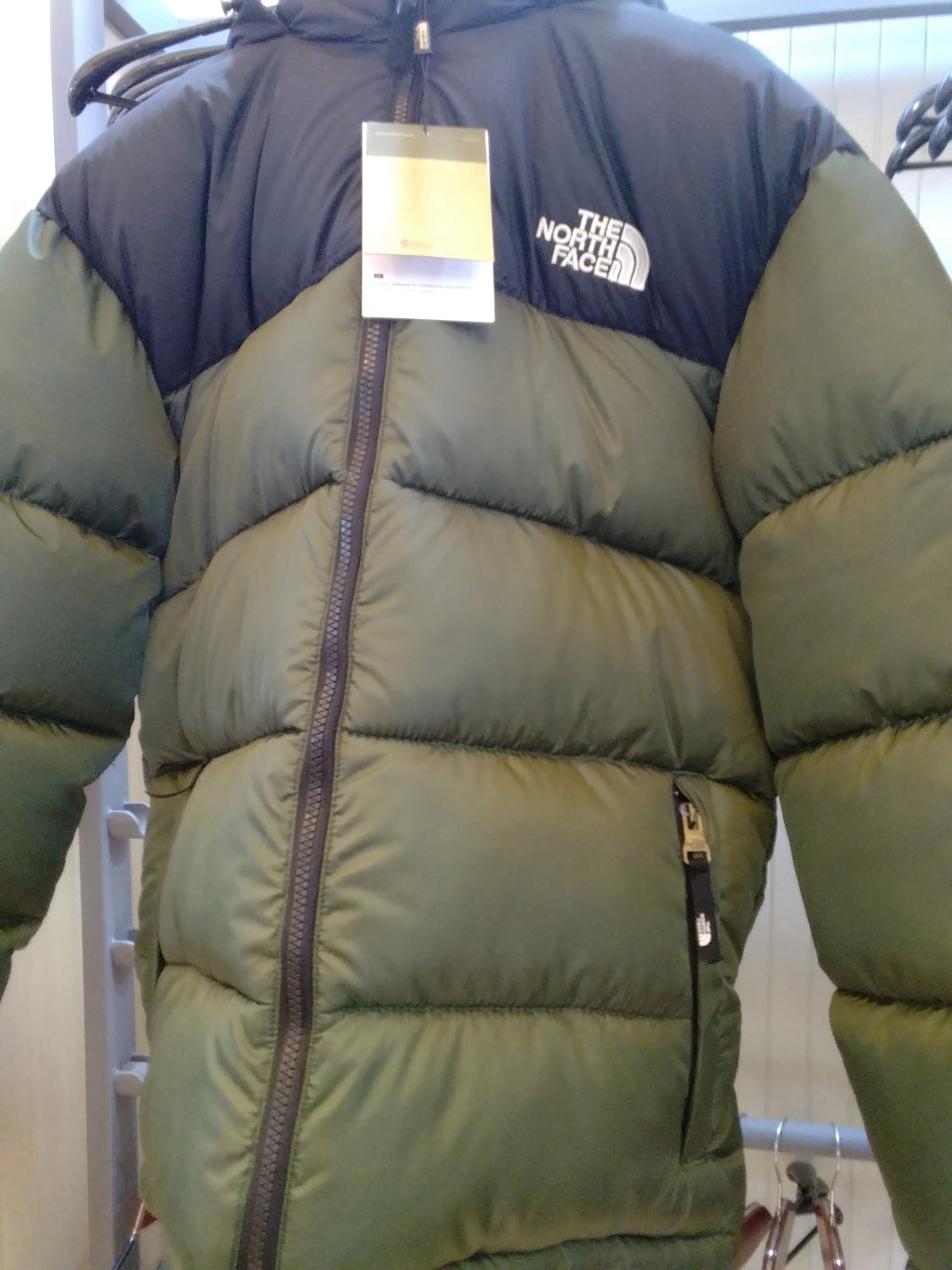 Men’s Premium Hooded Puffer Jacket