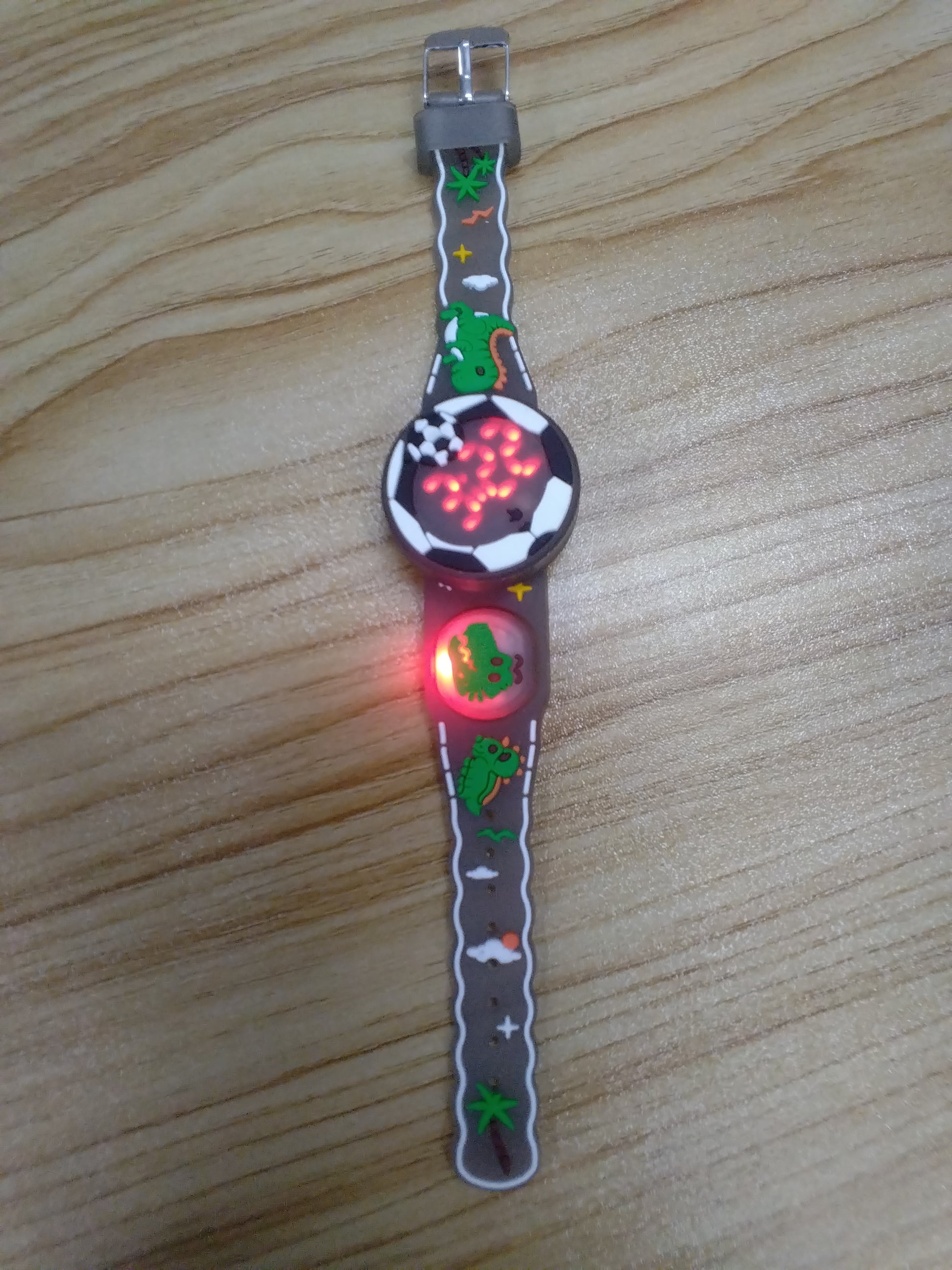 KW24 Kids Cartoon Silicone Strap Watch