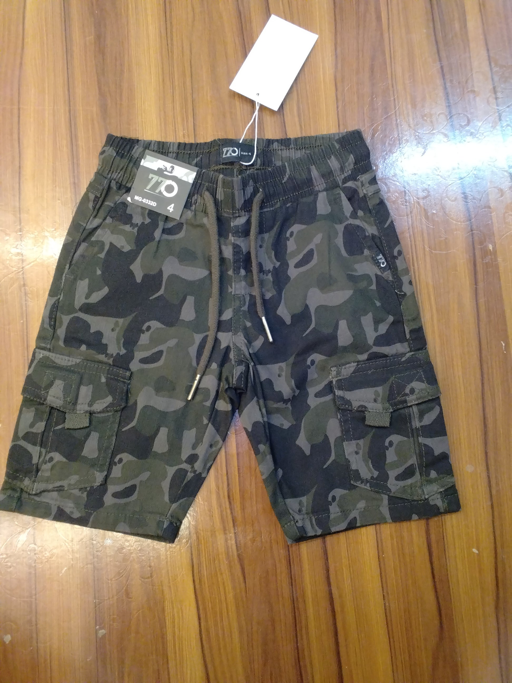 Boys  Textured Smart Casual Button Shorts – Army Green