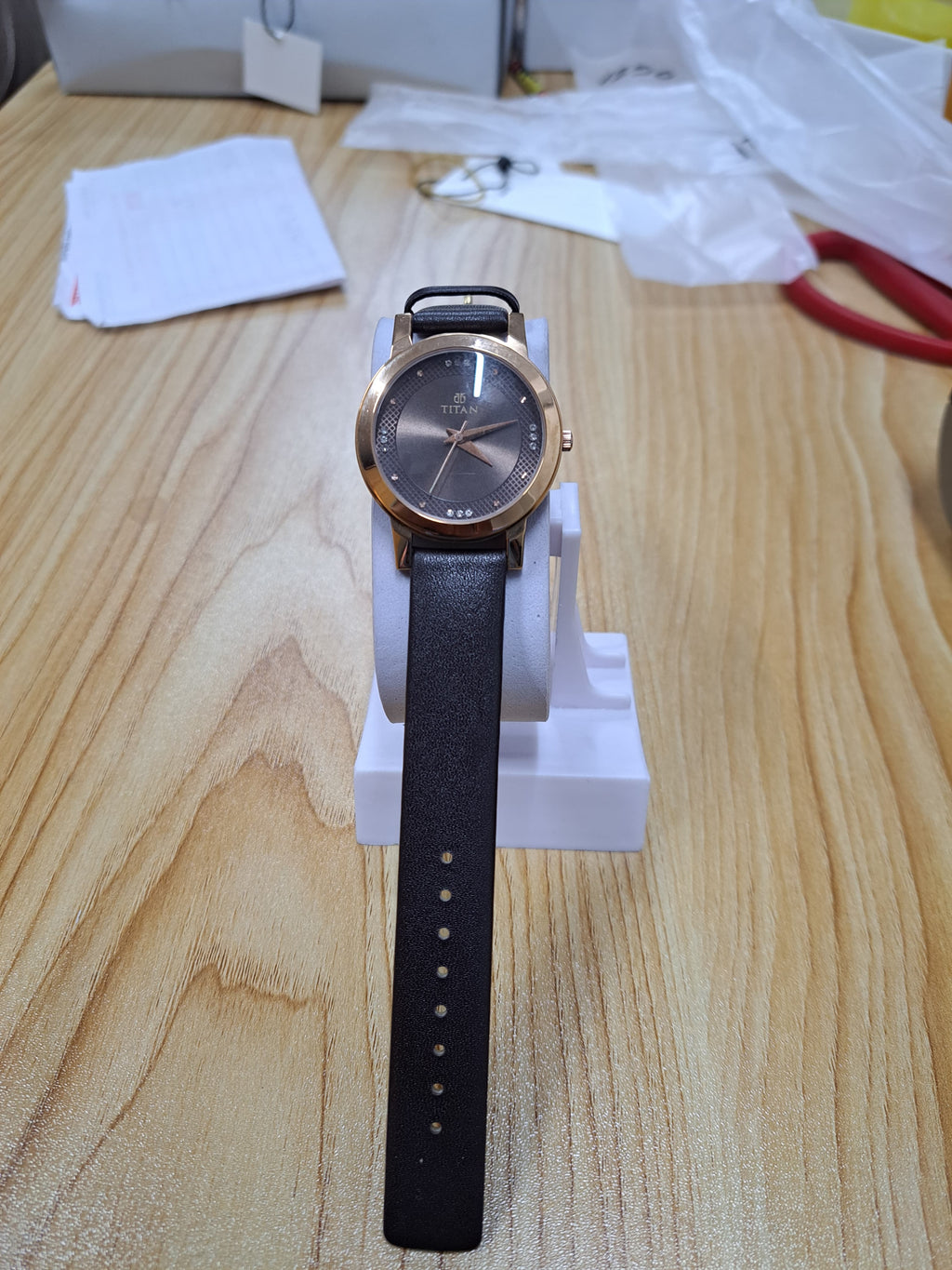 LW 111 Titan Elegant Rose Gold Ladies Leather Strap Watch