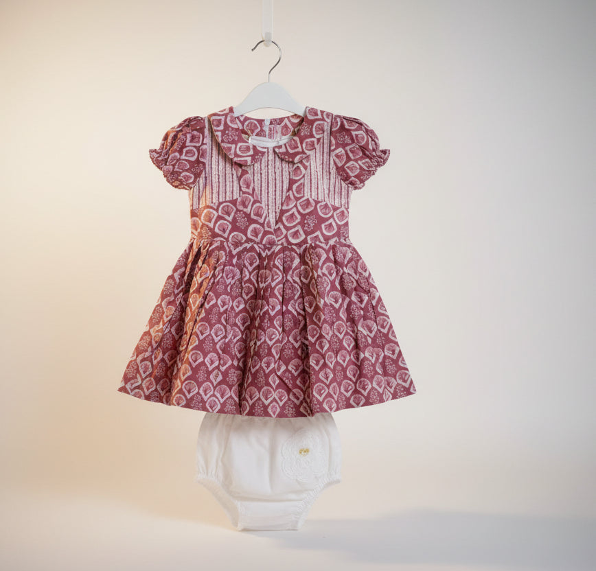 Baby Girls Printed Cotton Dress with Matching Bloomers – Casual Party Wear Outfit.198.