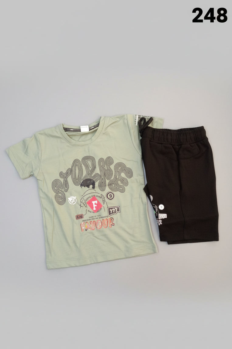 Boys Graphic T-Shirt with Black Jogger Pant Set 248