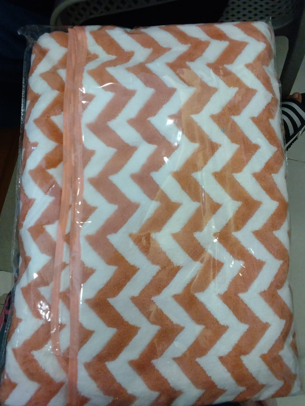 Chevron Pattern Plush Fleece Blanket 097