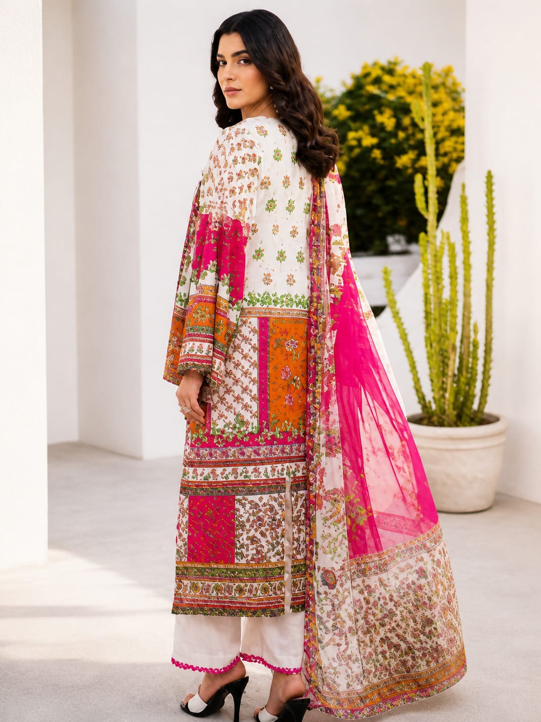 Luxury Digital Printed Lawn Three Piece Set-C251